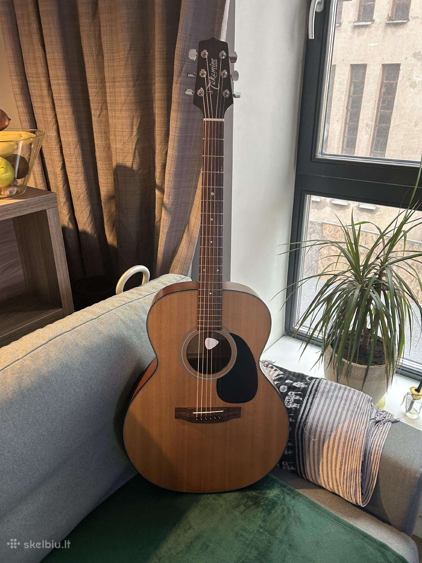 Akustinė gitara Takamineg220