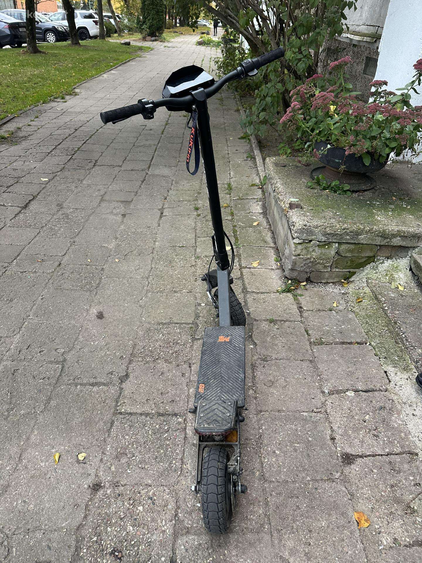 Kukirin g2
