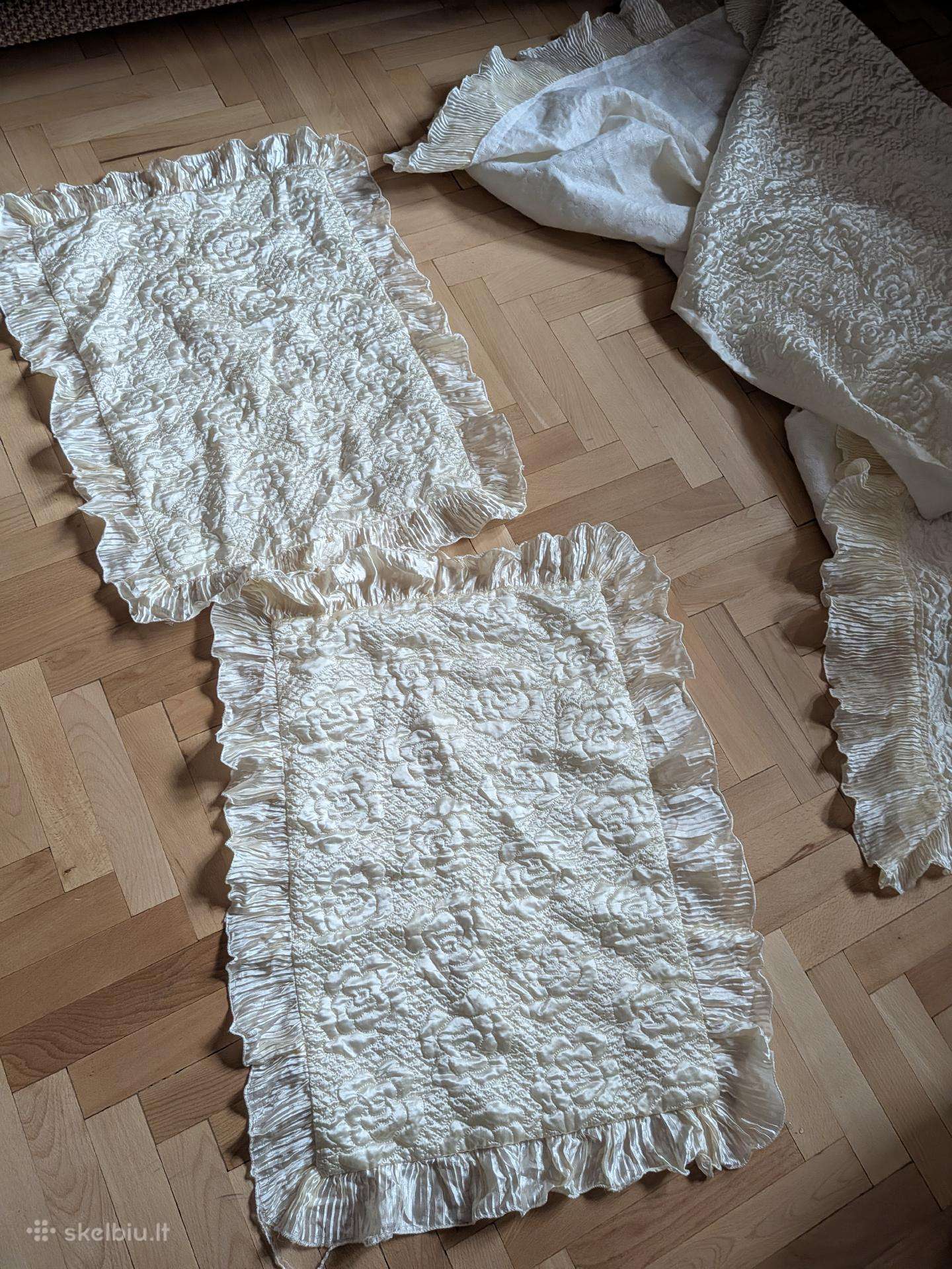 Vintažinis lovatiesės komplektas