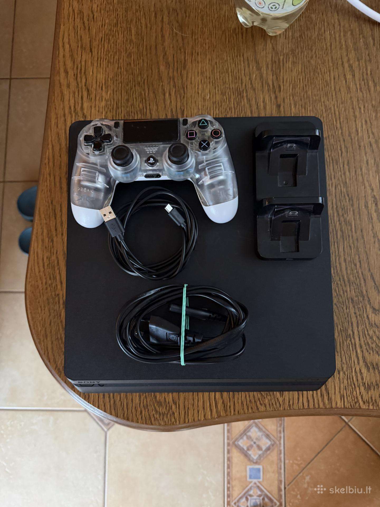 Playstation 4 Slim