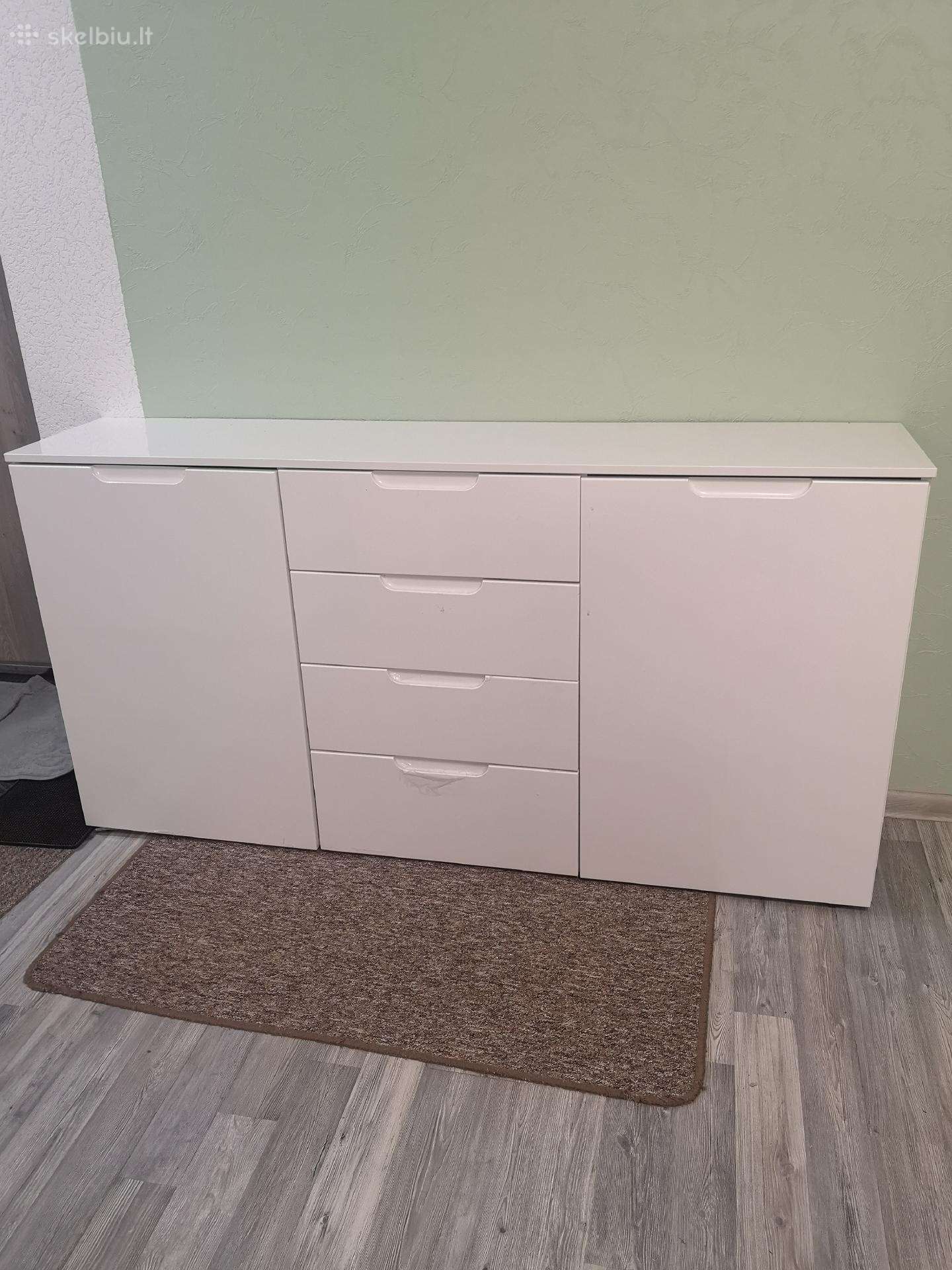 Parduodu balta komoda