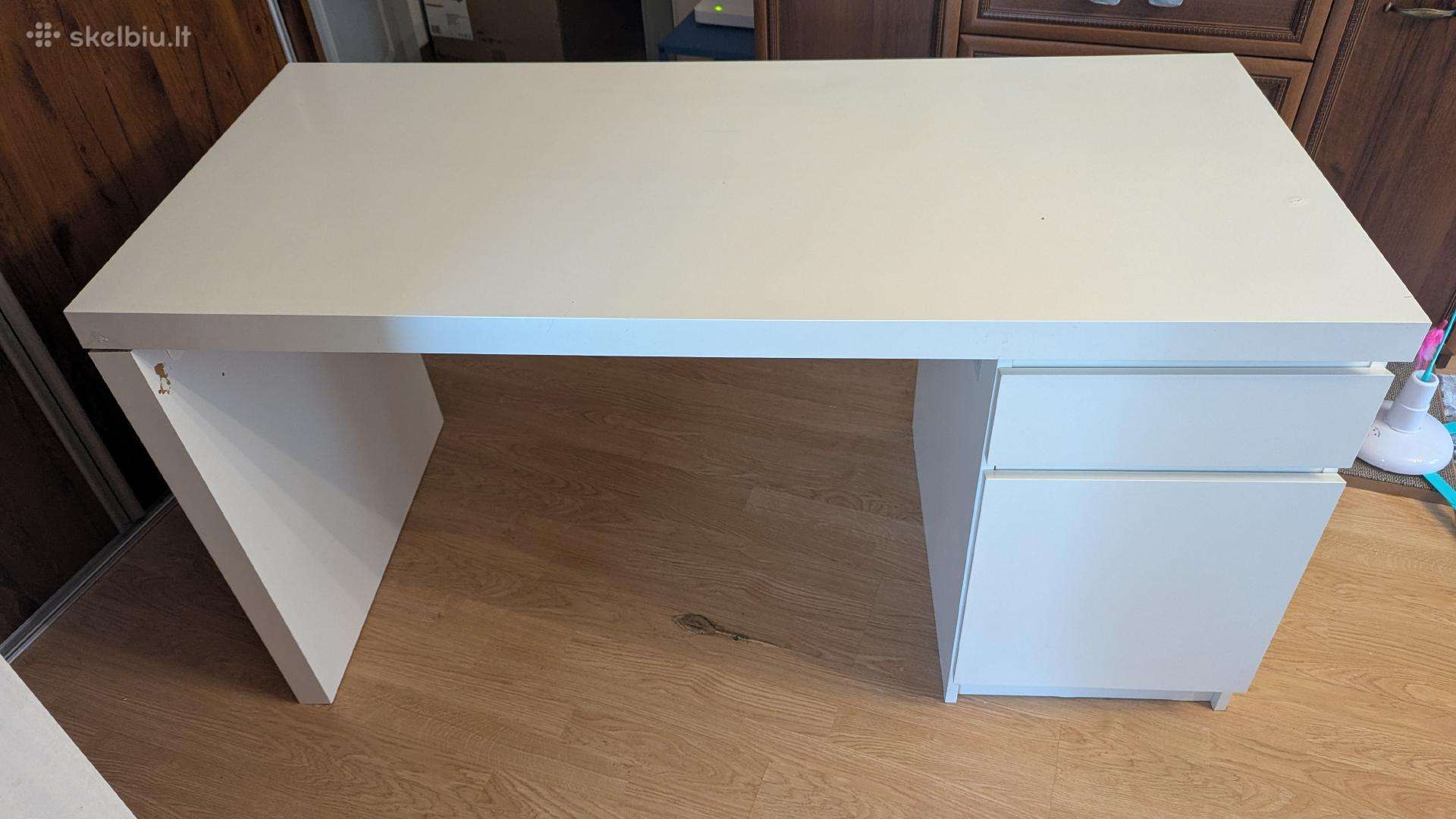 Ikea rašomasis stalas