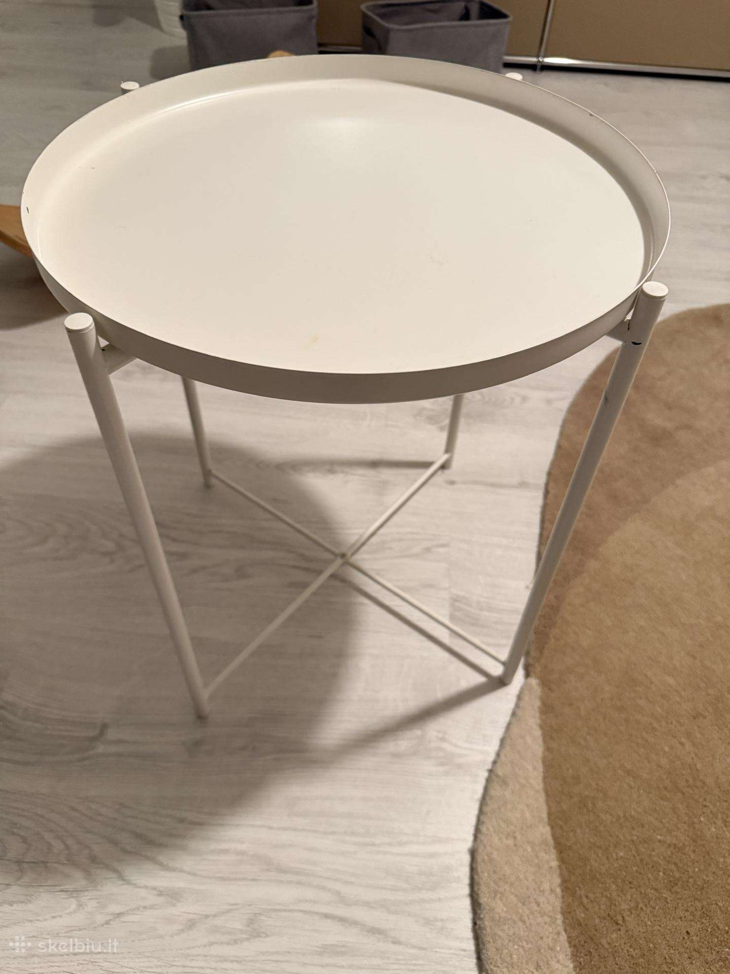Ikea stalelis