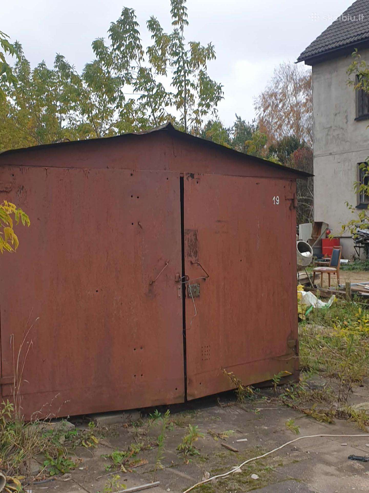 Parduodu metalinį garažą