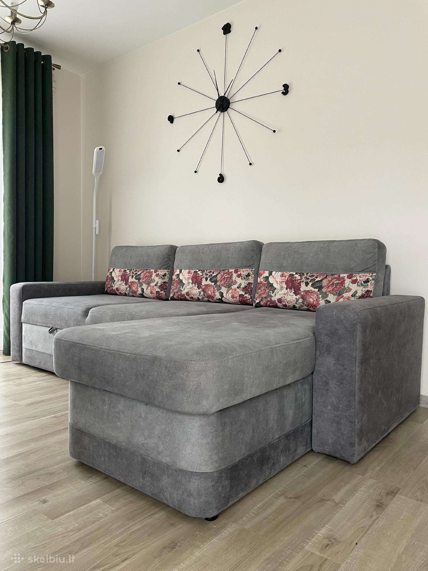 Beveik nauja sofa
