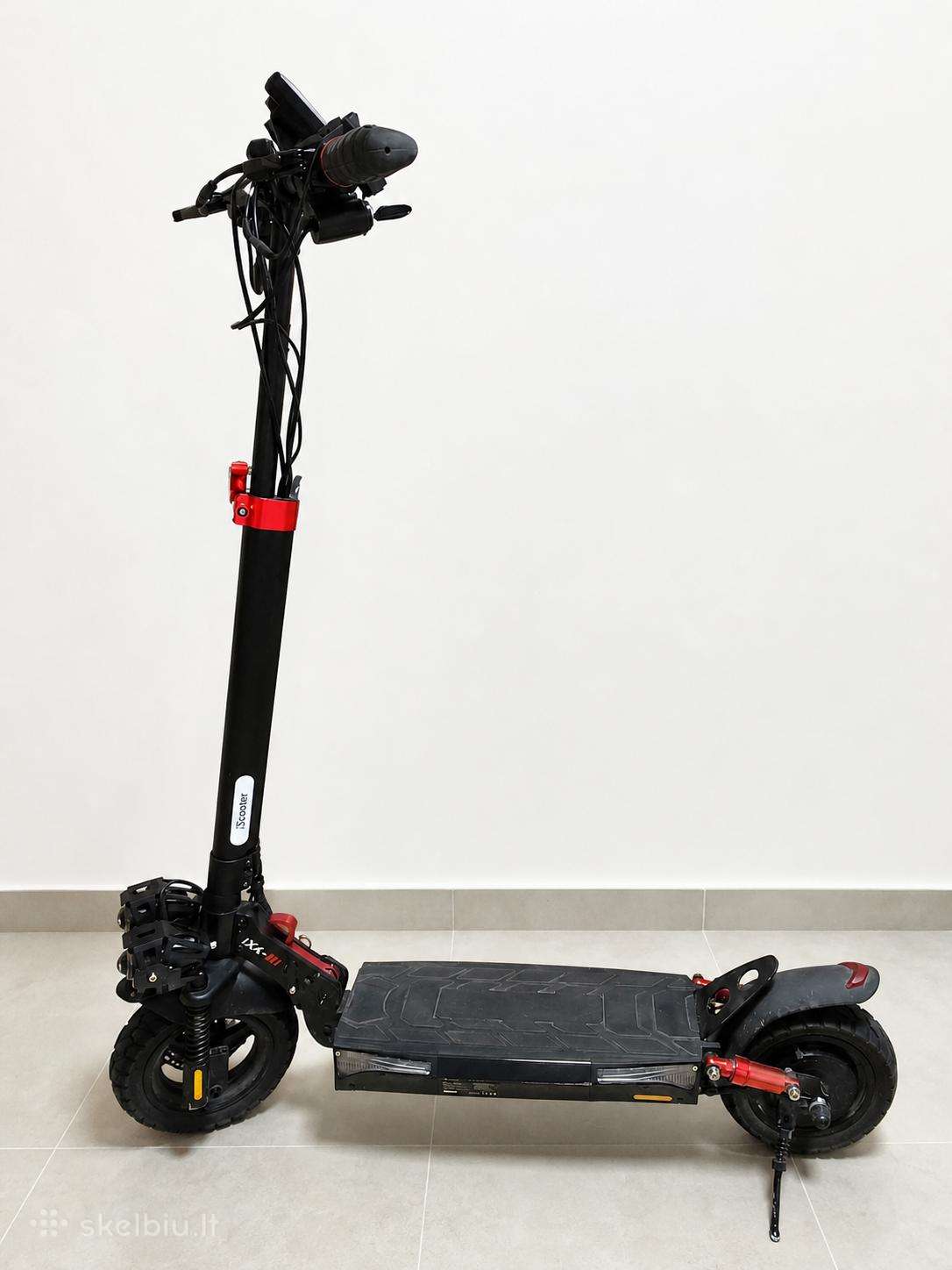 Elektrinis paspirtukas Iscooter ix4