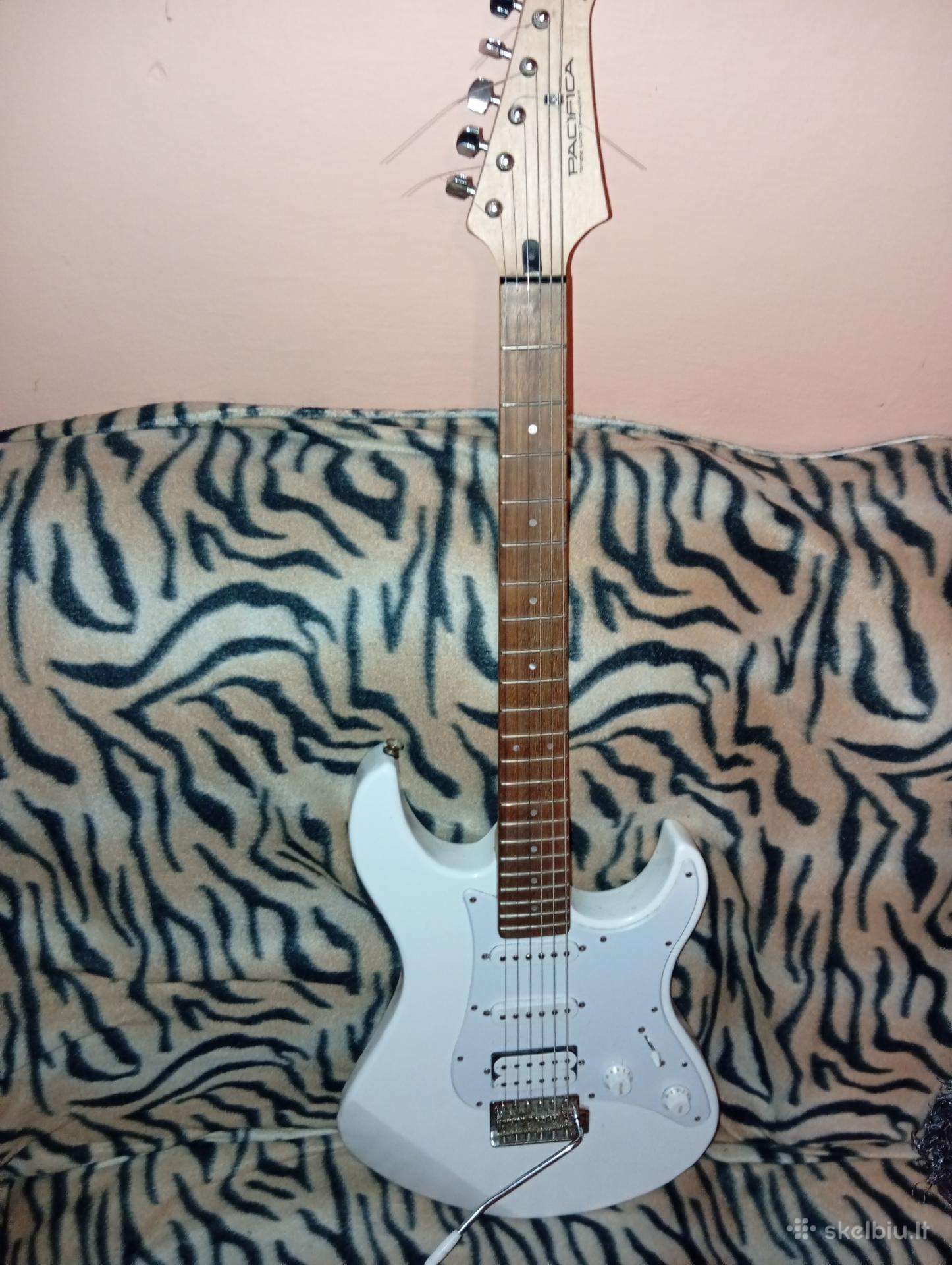 Elektrinė gitara