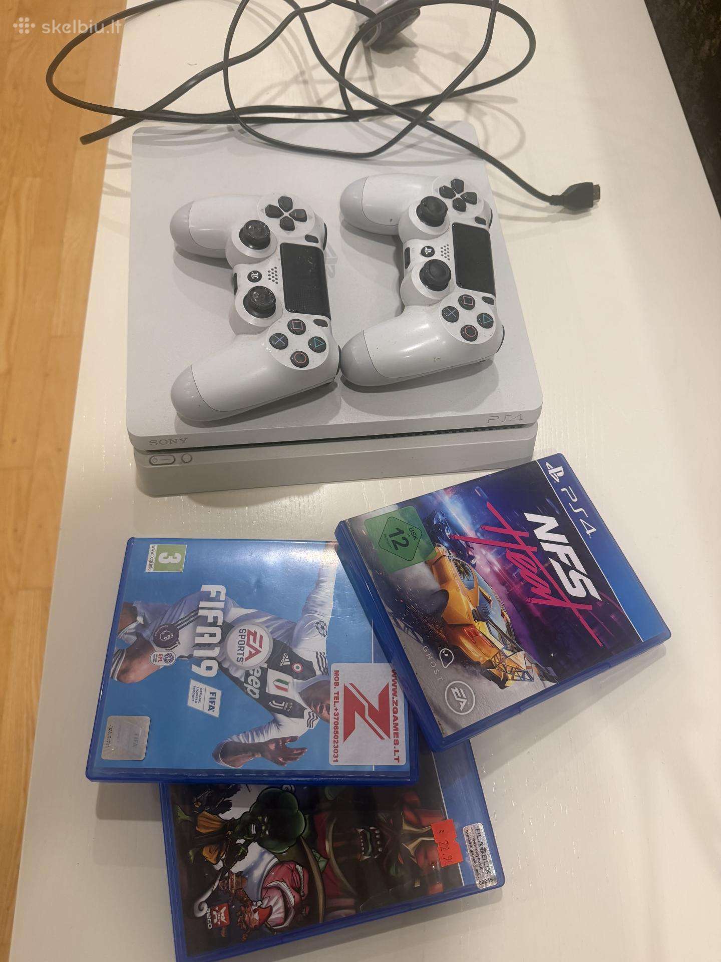 Playstation 4