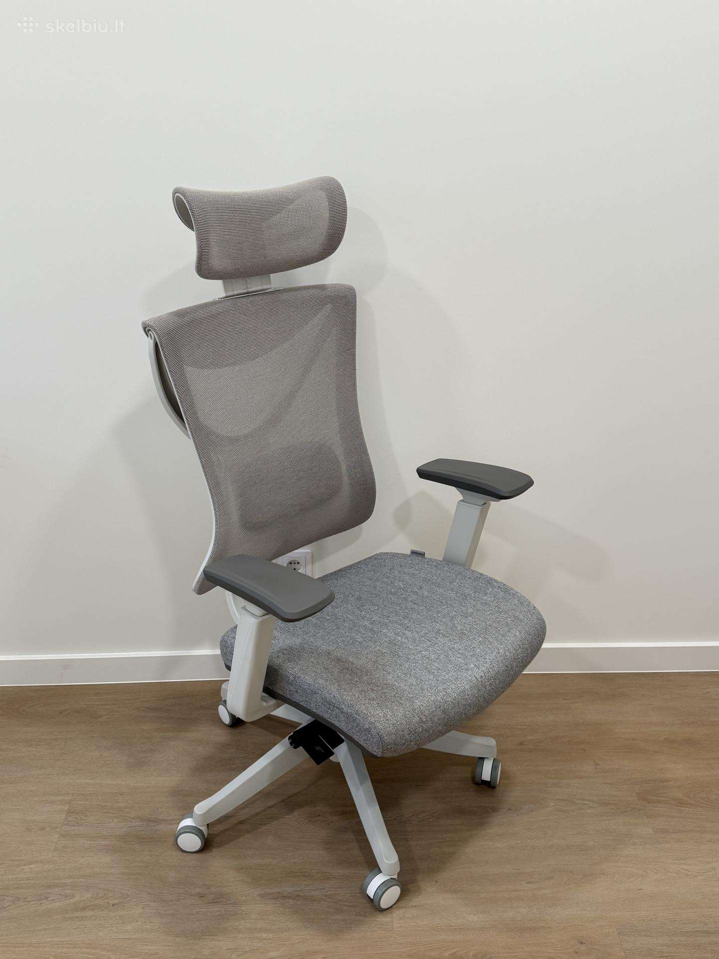 Desktronic sitpro kėdė su ratukais