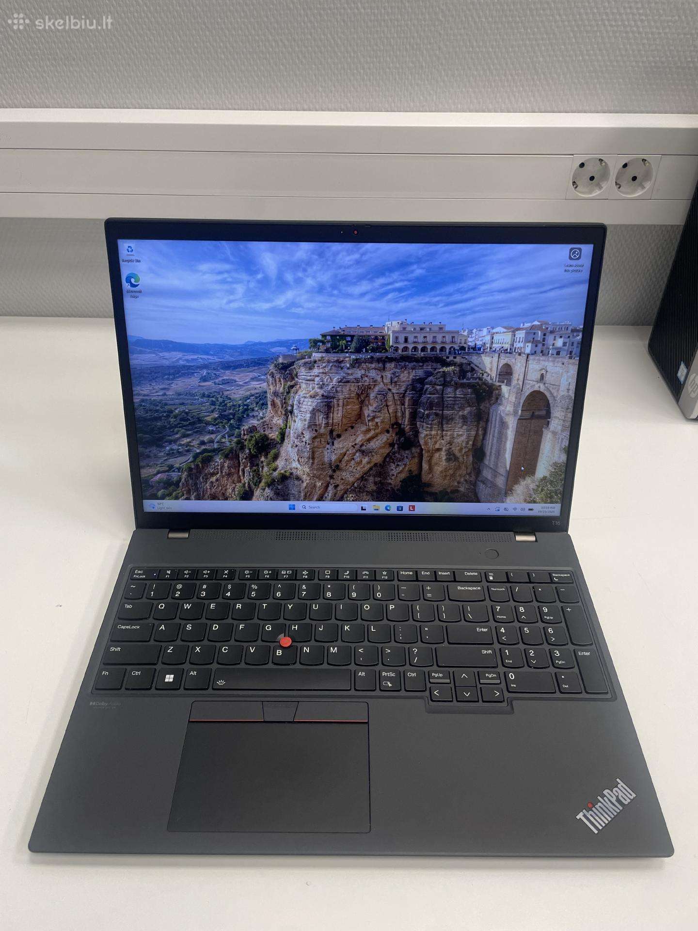 Lenovo Thinkpad T16 Gen 1 i5-1245u 16gb 512gb SSD