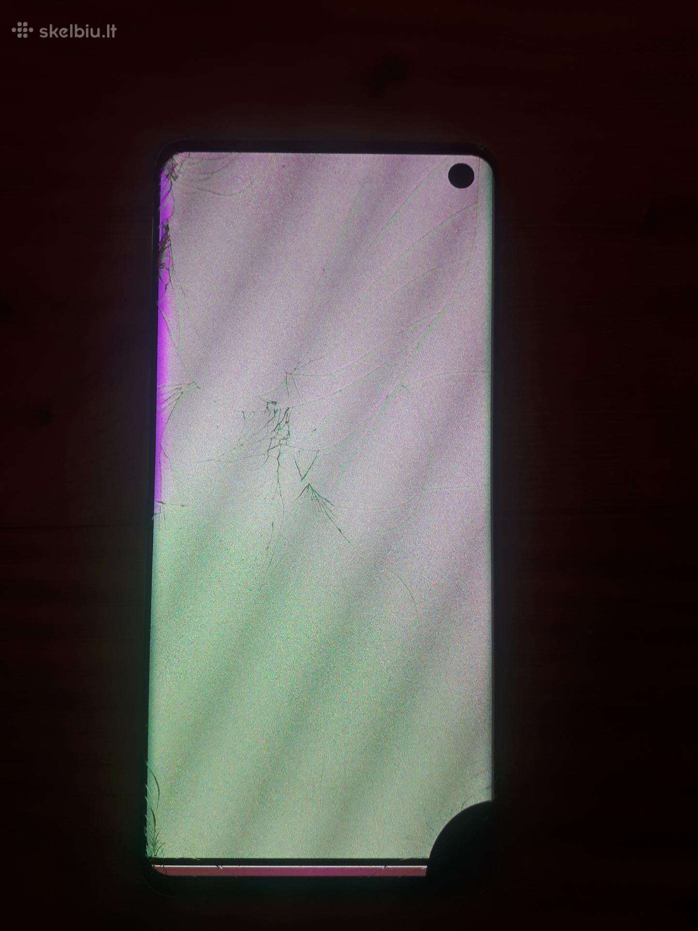 Parduodu telefoną Samsung S10.sm-g973