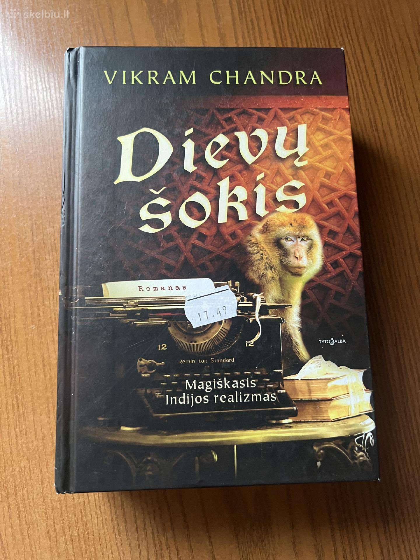 Knyga “Dievų Šokis