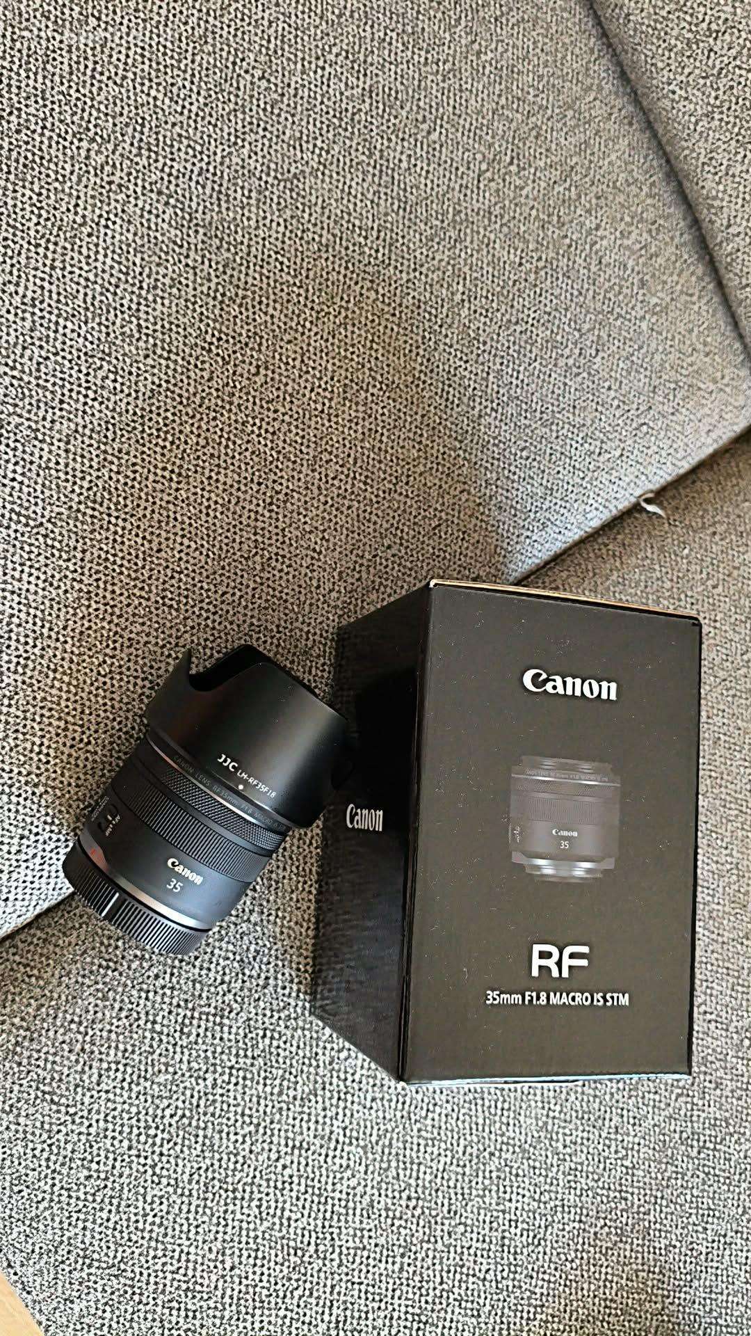 Canon Rf 35mm f/1.8 Stm Is Macro