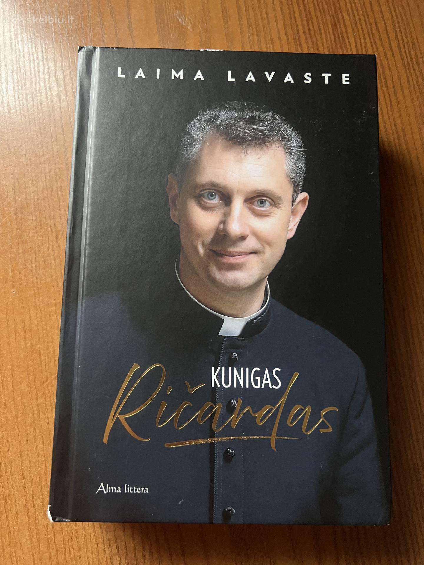 Knyga “Kunigas Ričardas “.