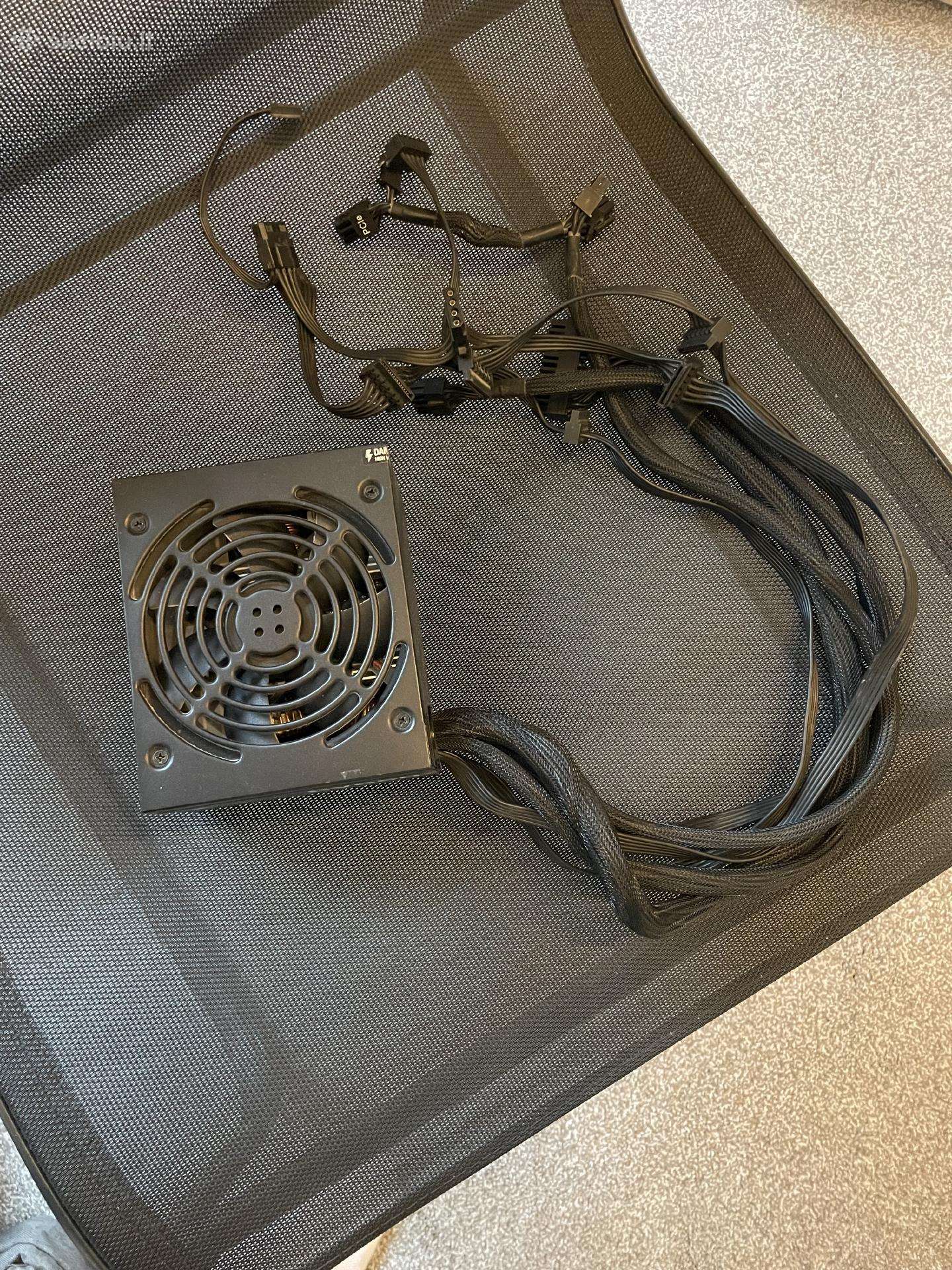 Corsair cv550 Maitinimo Blokas