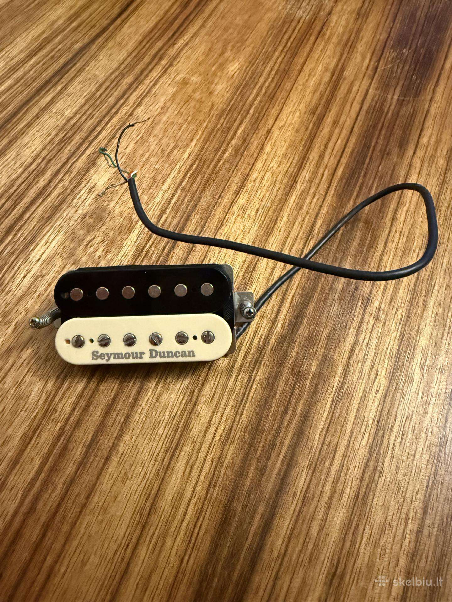 Gitaros nuėmėjas Seymour Duncan Sh6b