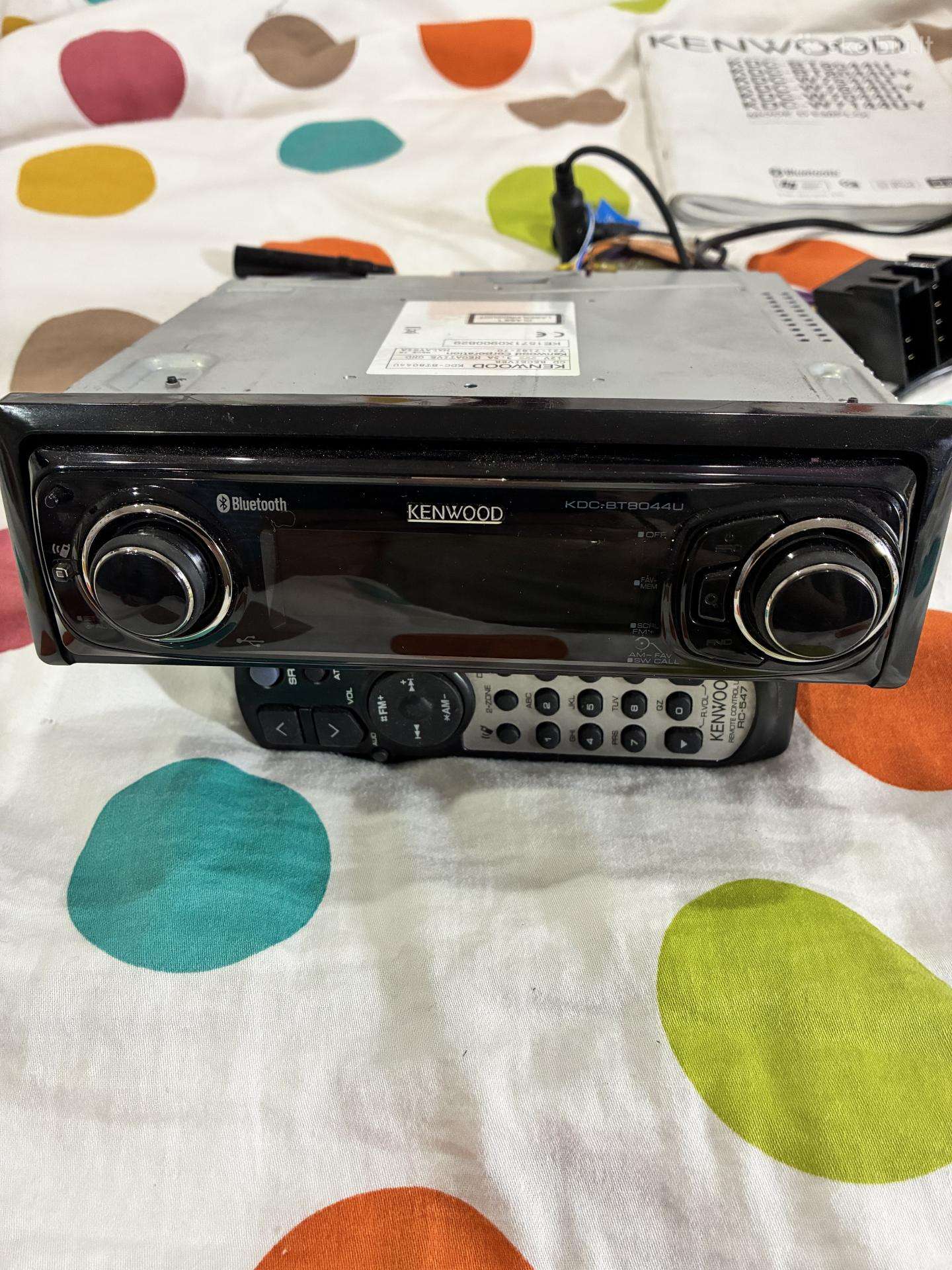 Kenwood Kdc-bt8044u
