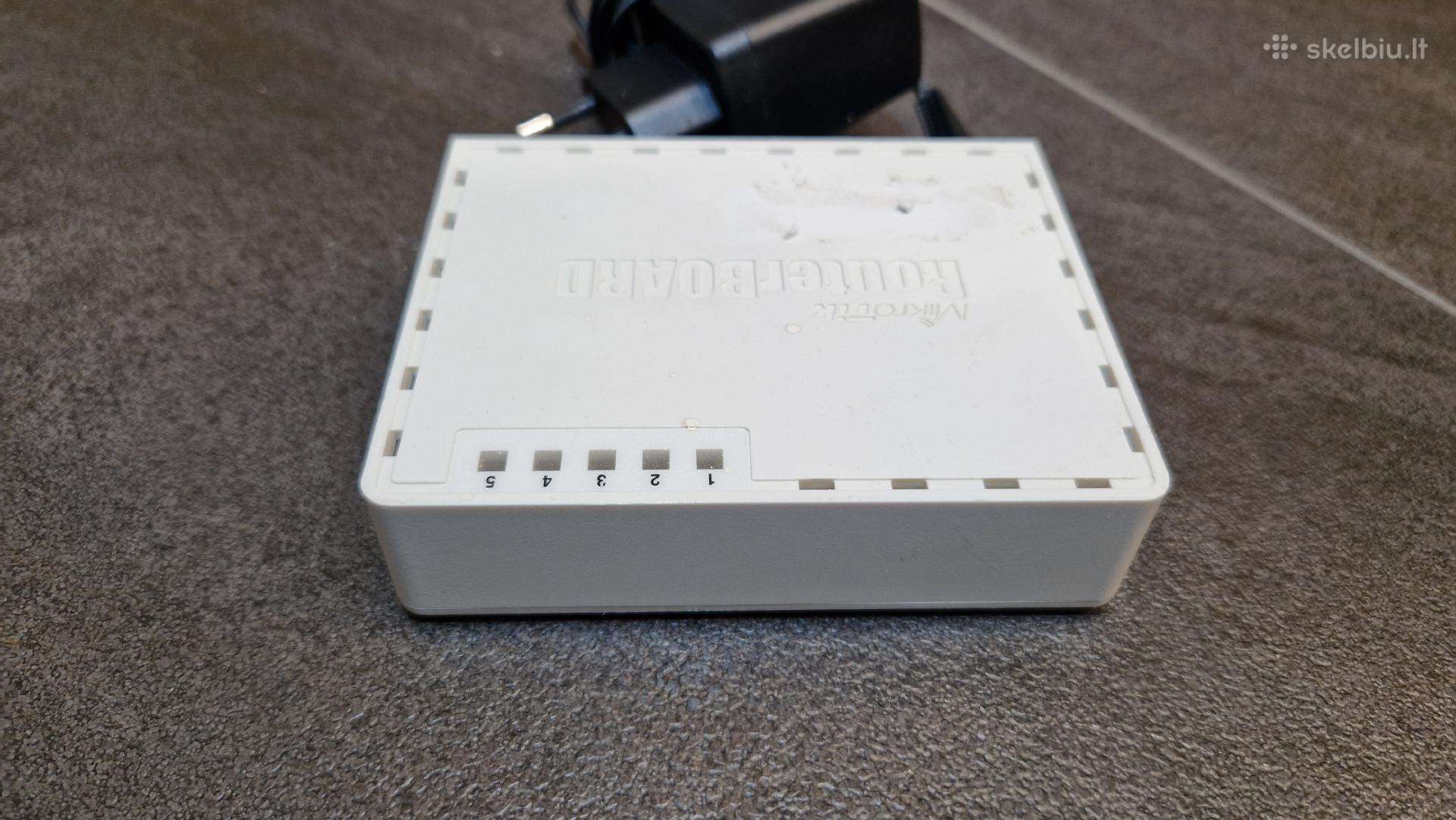 Router (maršrutizatorius) Mikrotik Routerboard750