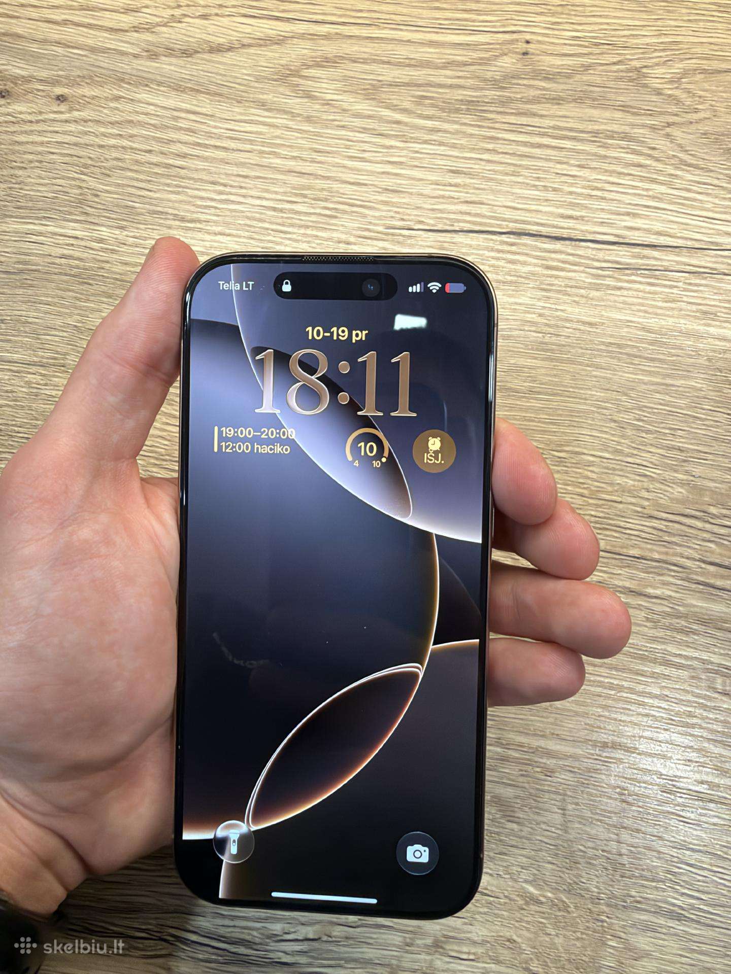 iPhone 16 pro 256gb