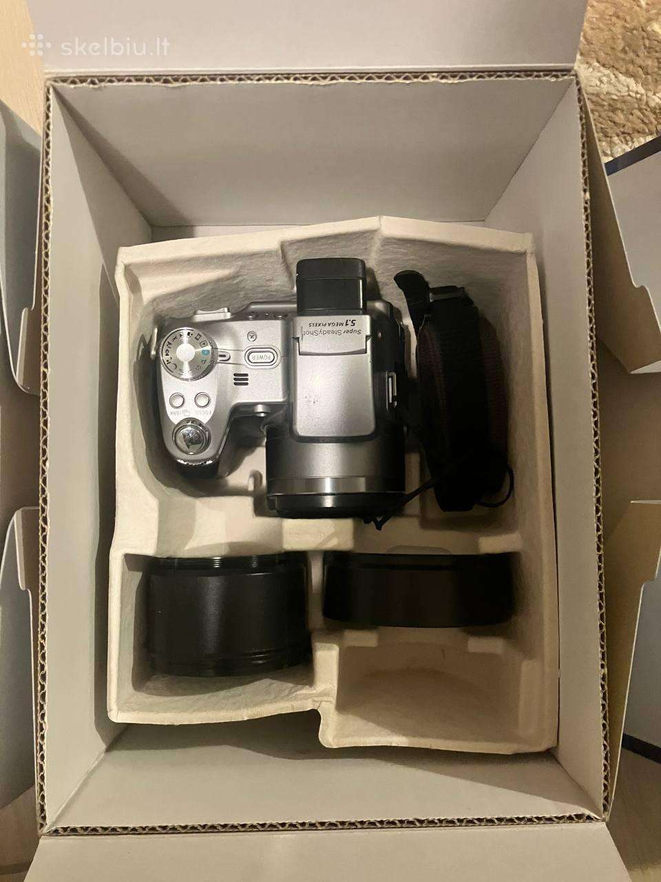Retro camera Sony Cyber-shot Dsc-h1