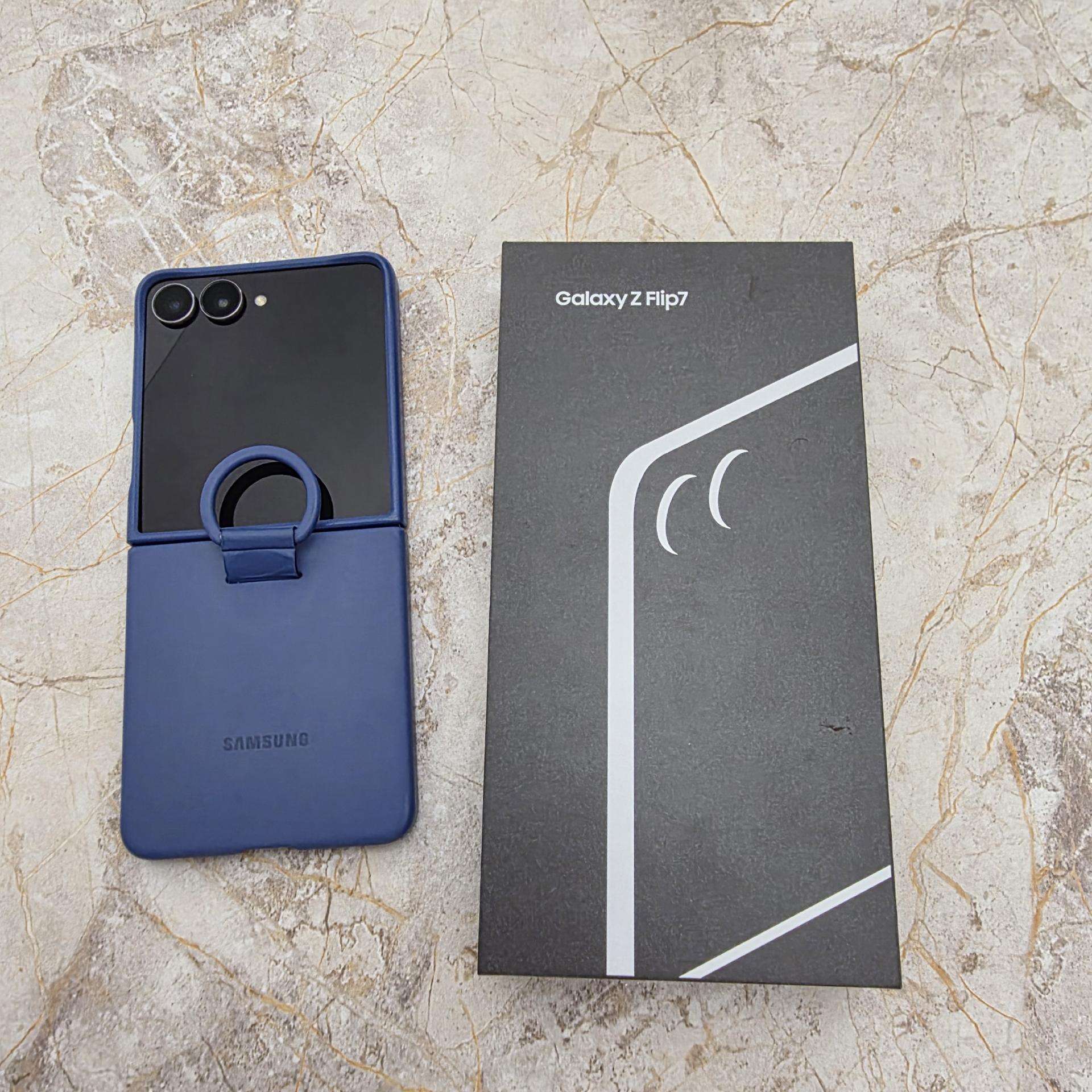 Parduodu Samsung Flip 7 5G 512gb