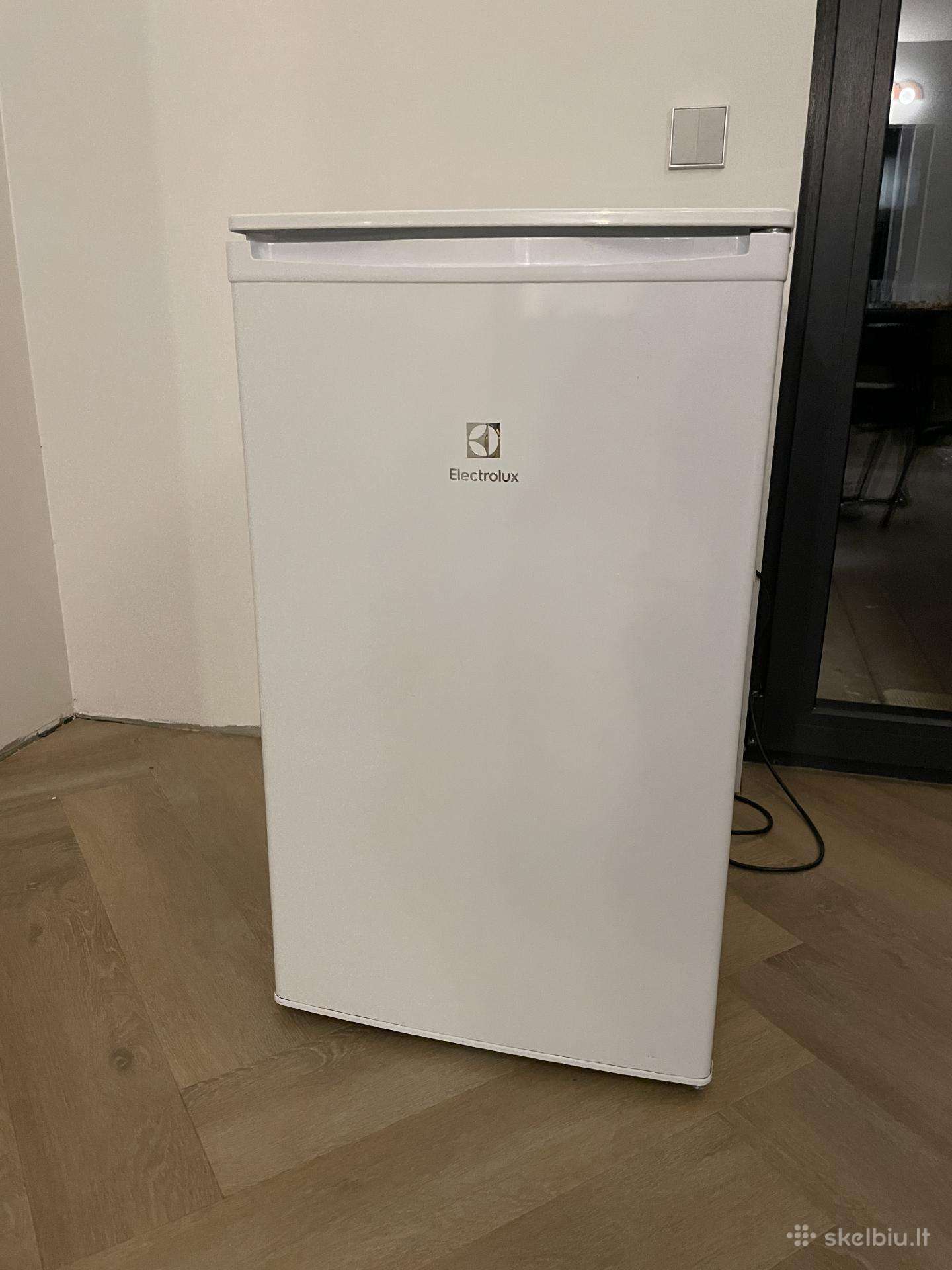 Electrolux šaldytuvas su šaldikliu