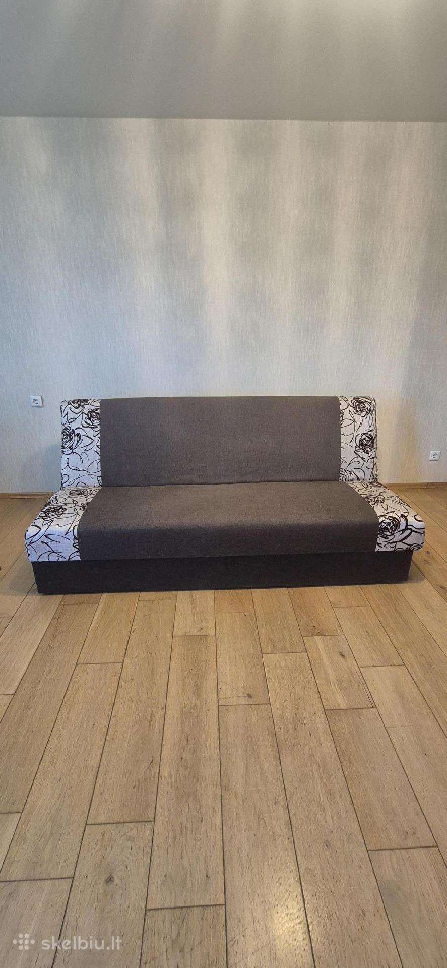 Parduodama Sofa- lova, su daiktadėže patalynei