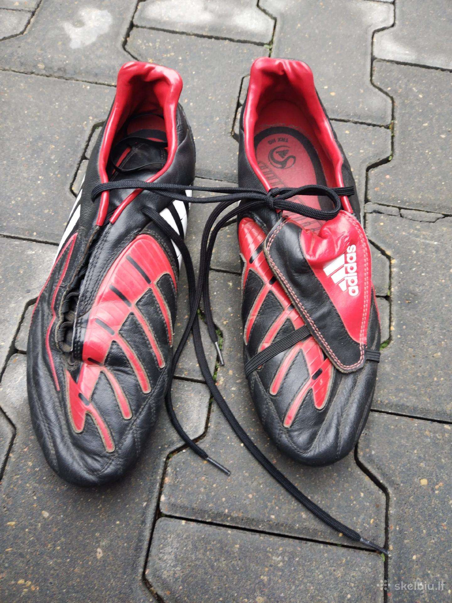 Futbolo batai {bučai}