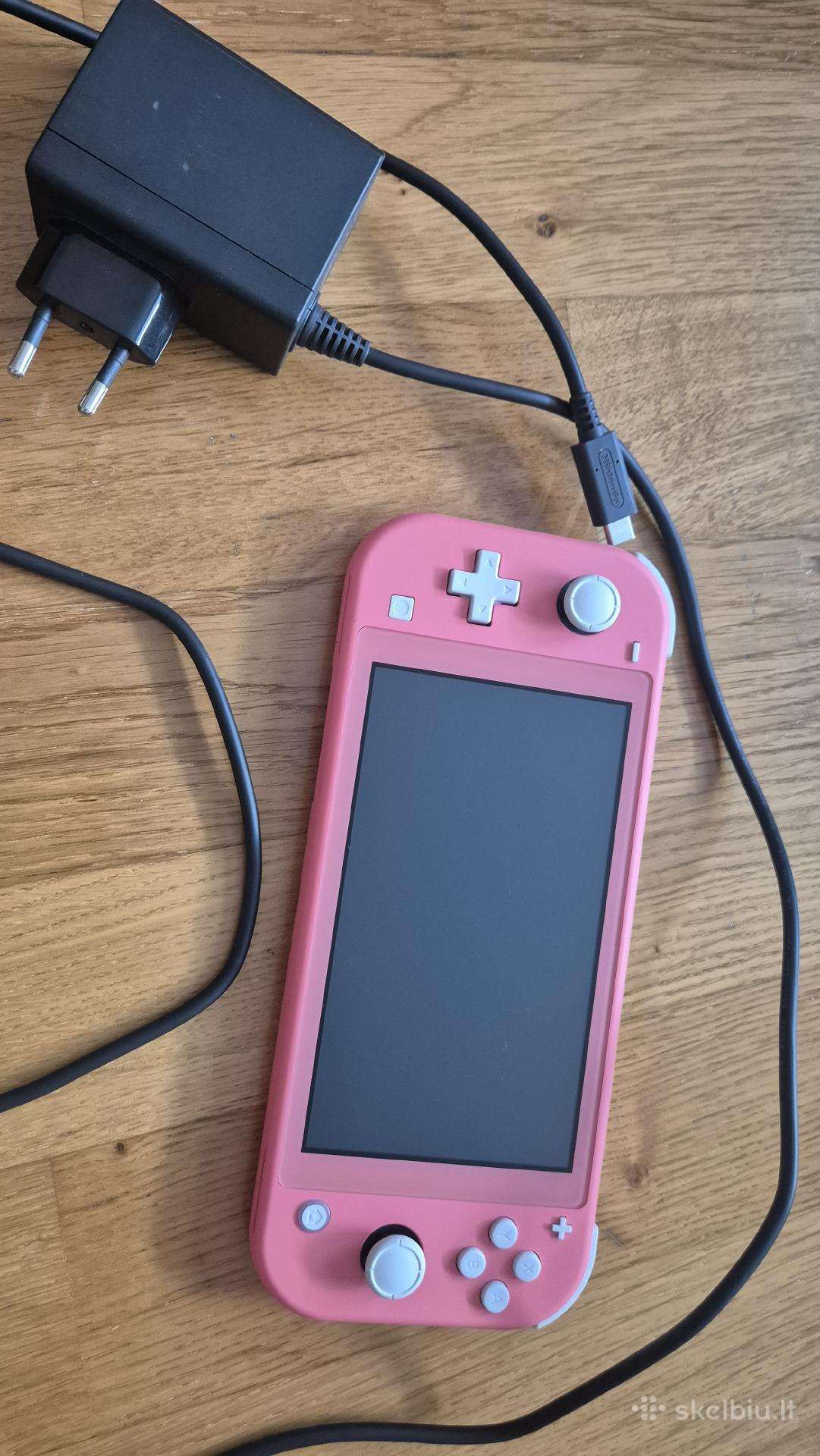 Nintendo Switch Lite ružavas