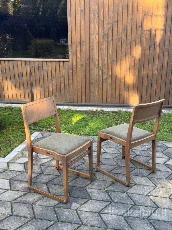Modernios medinės kėdės