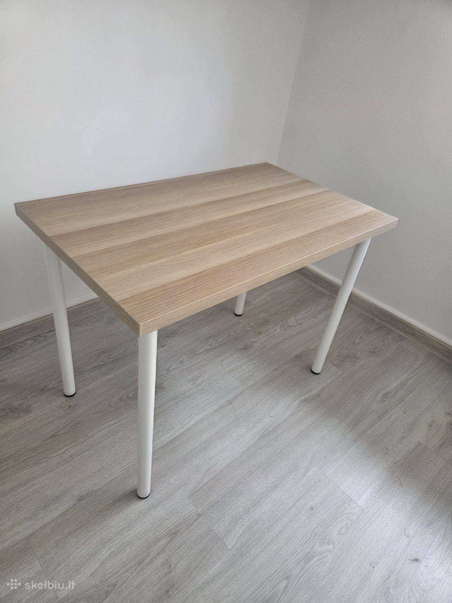 Ikea stalas