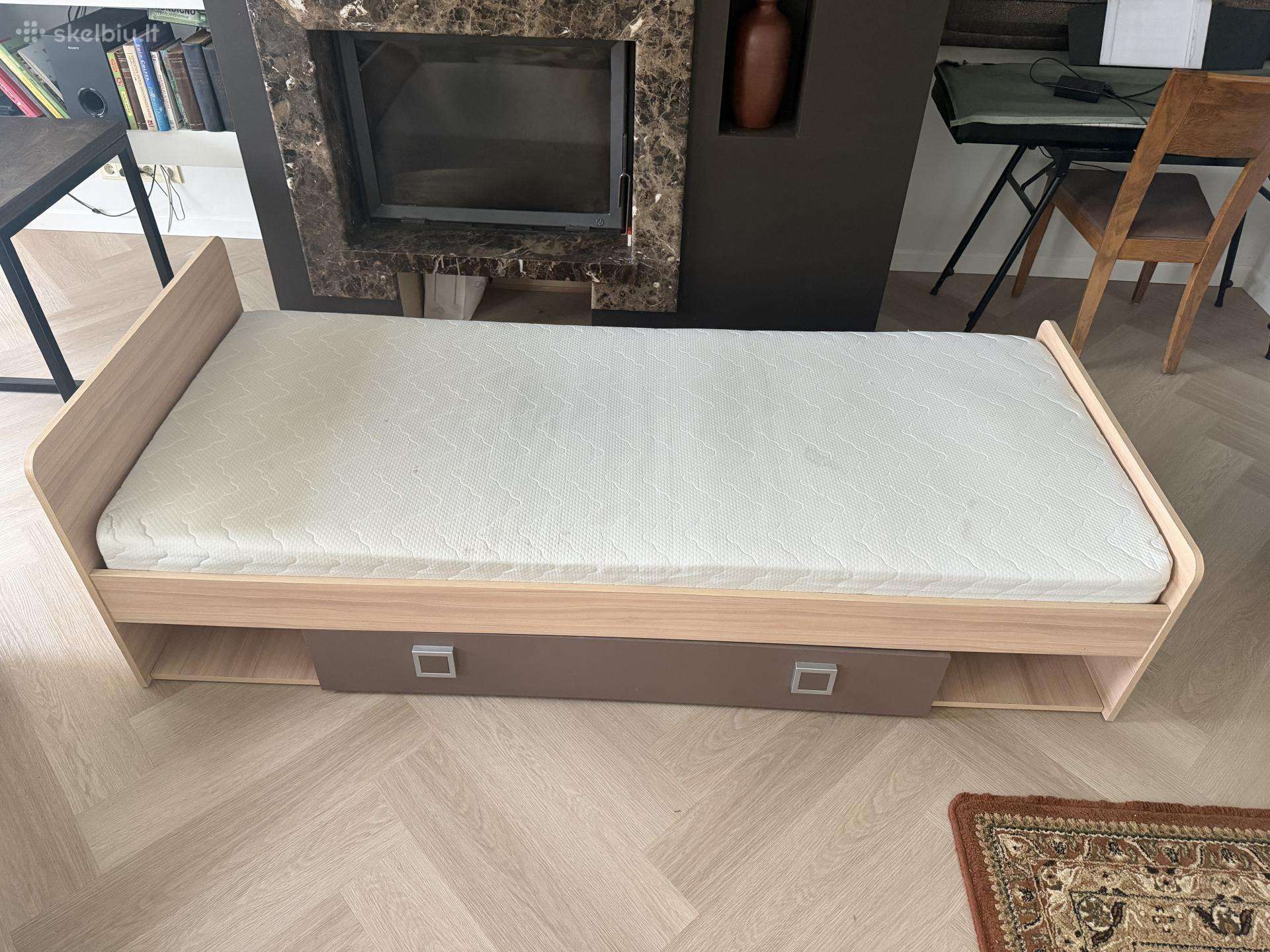 Viengulė lova 198x84 Dovanoju