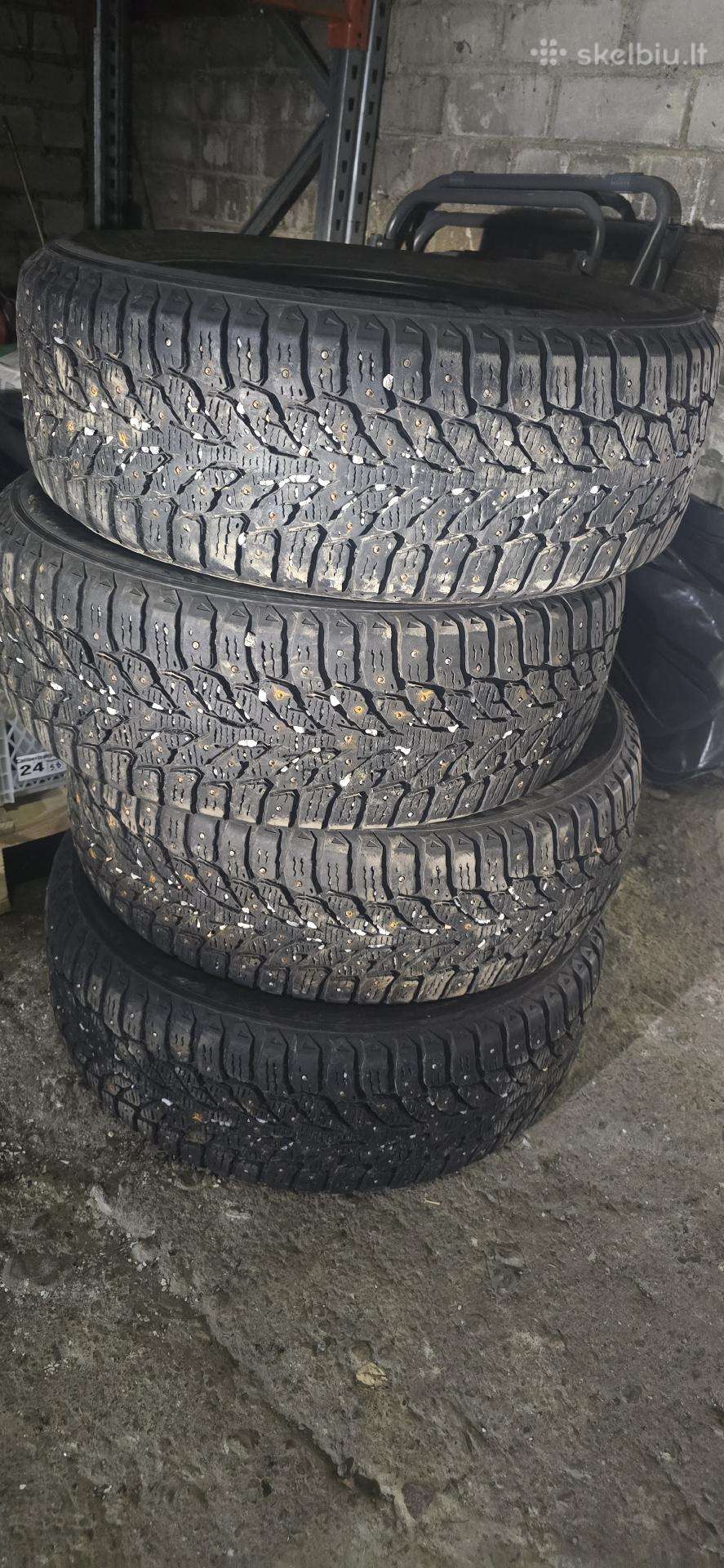 Parduodamos Kumho Road Venture Padangos