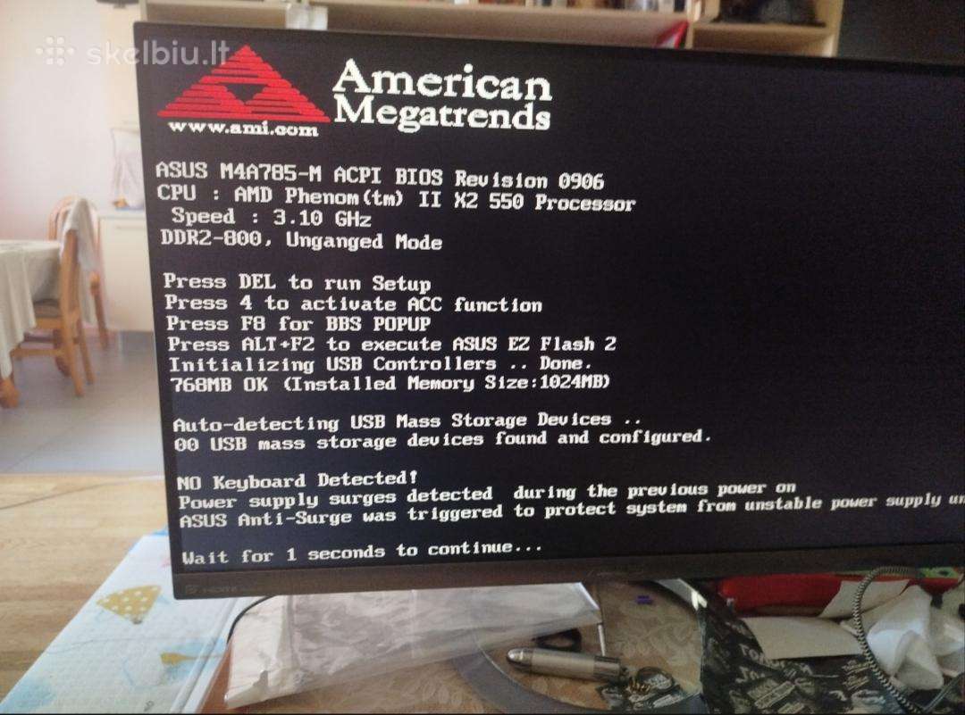 Asus M4a785-m + Amd Phenom II X2 550