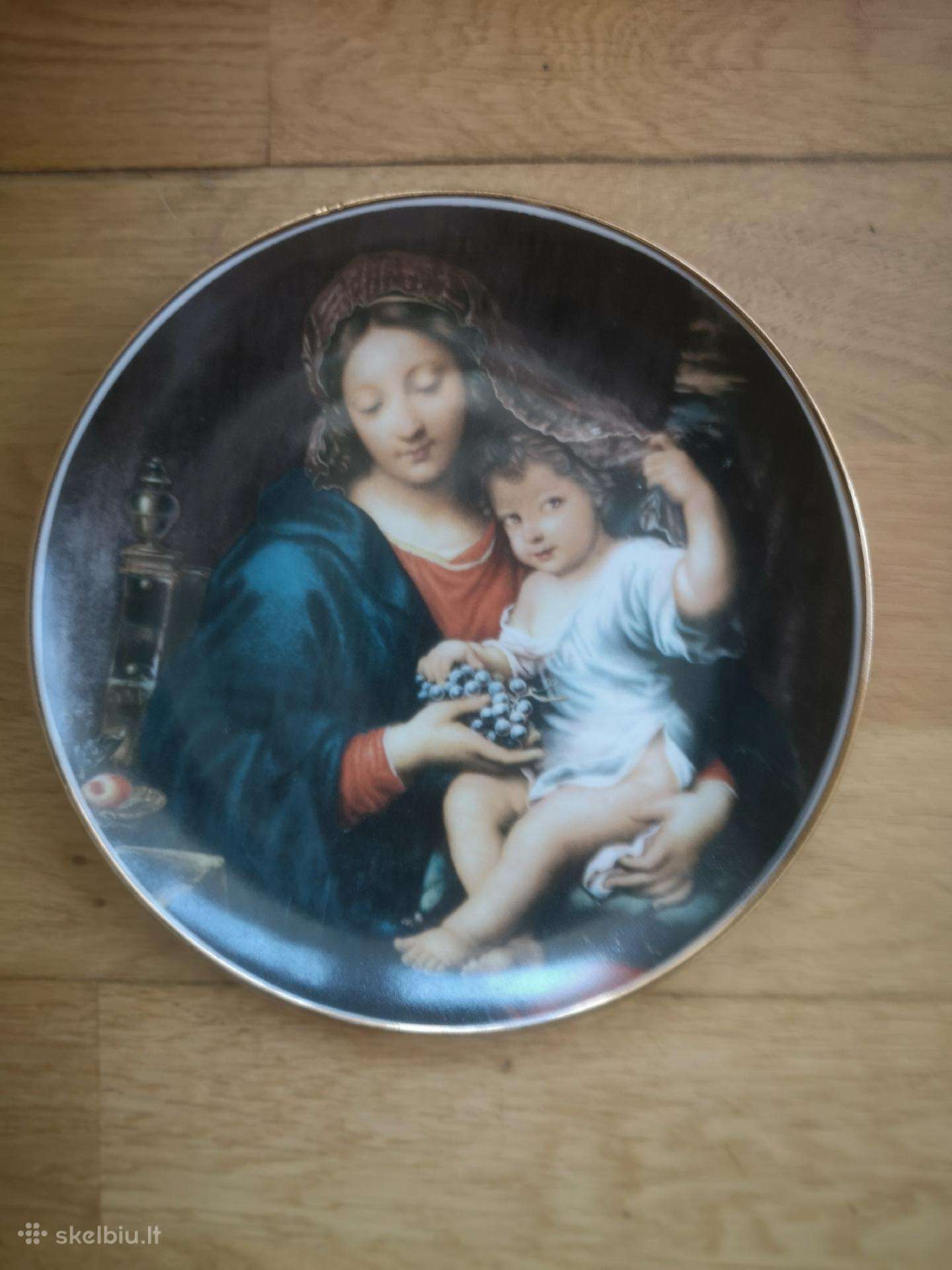 Pakabinama lėkštė