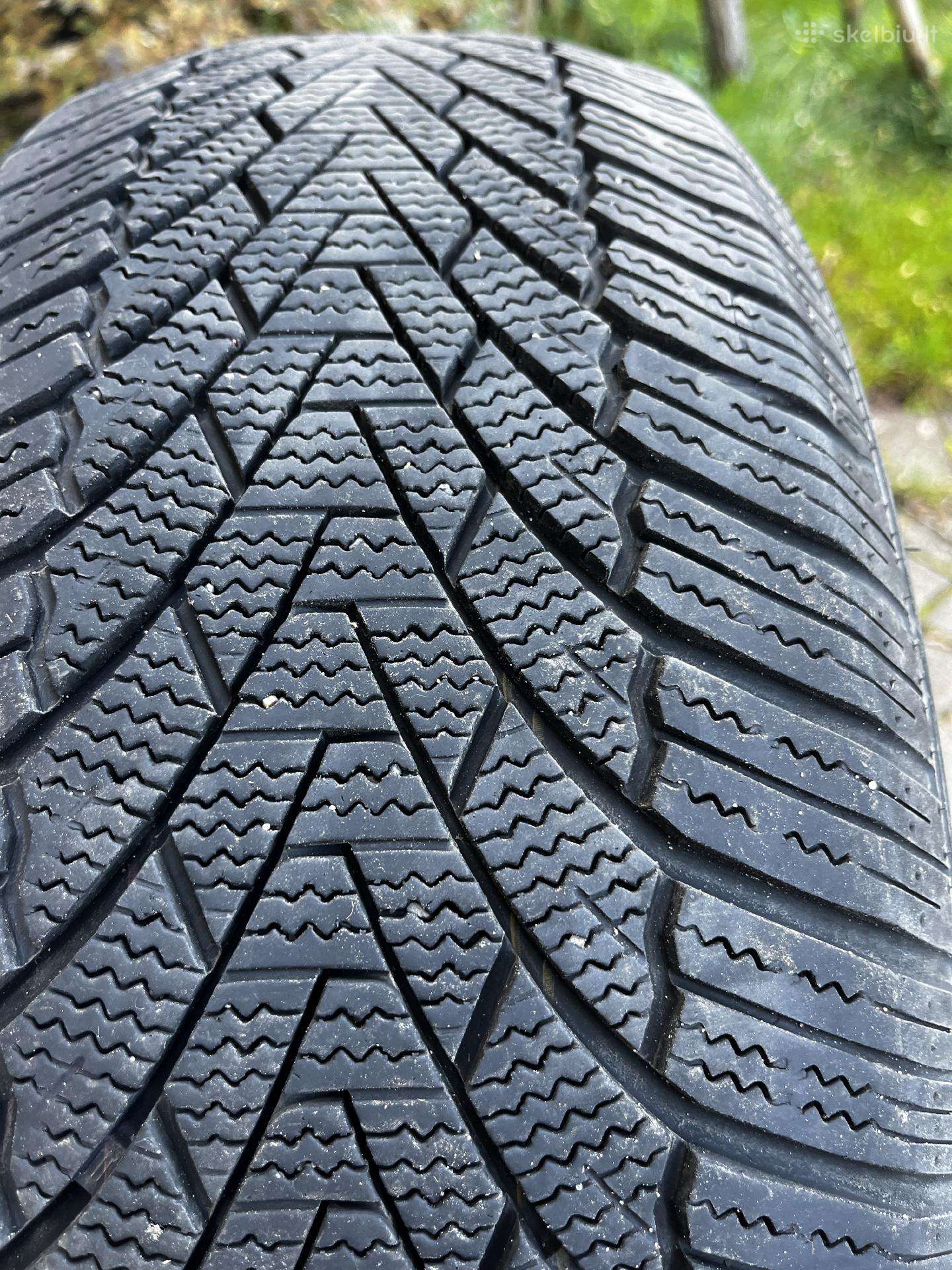 Zmax Winterhawke I 215/55 R18 99h XL žieminės, 4v
