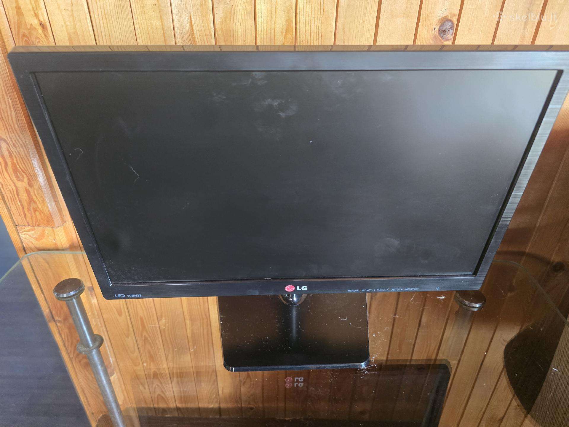 LG 19colių monitorius