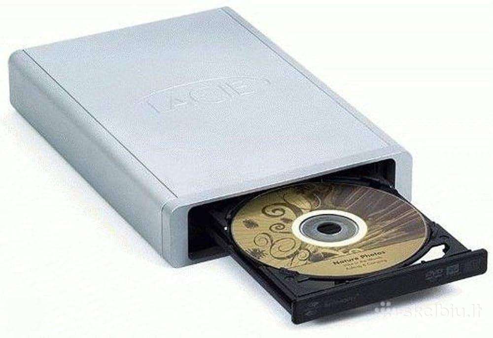 Lacie kompaktu skaitituvas ir HDD diskas