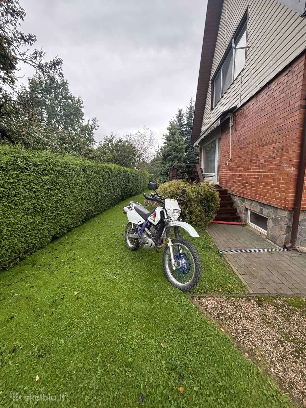 Suzuki DR 650cc, motocross