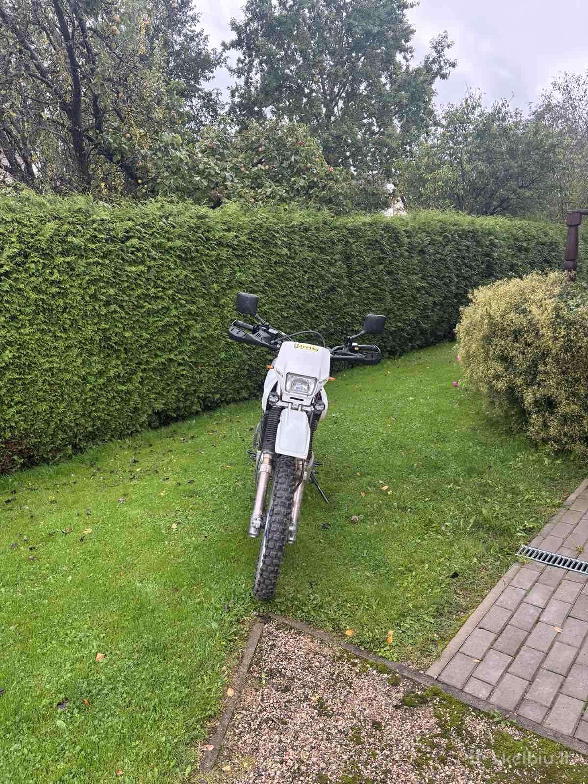 Suzuki DR 650cc, motocross