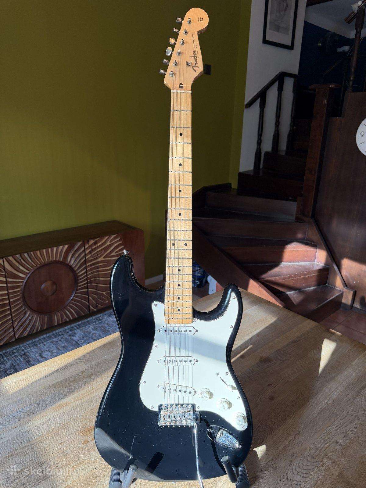 Fender Stratocaster, Made in Japan, 1980-ieji