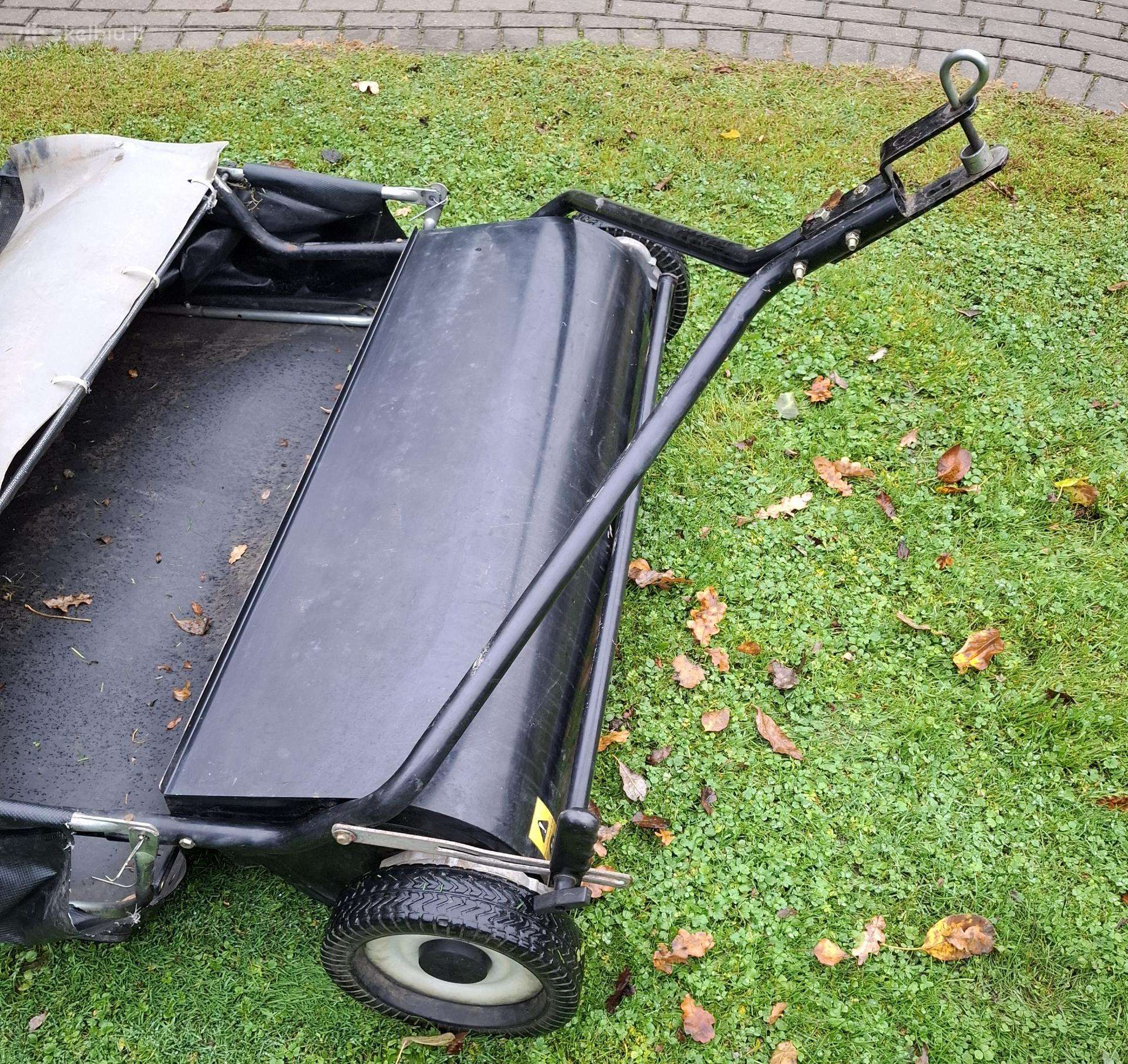 Husqvarna Hi Speed 107 cm. lapų rinktuvas