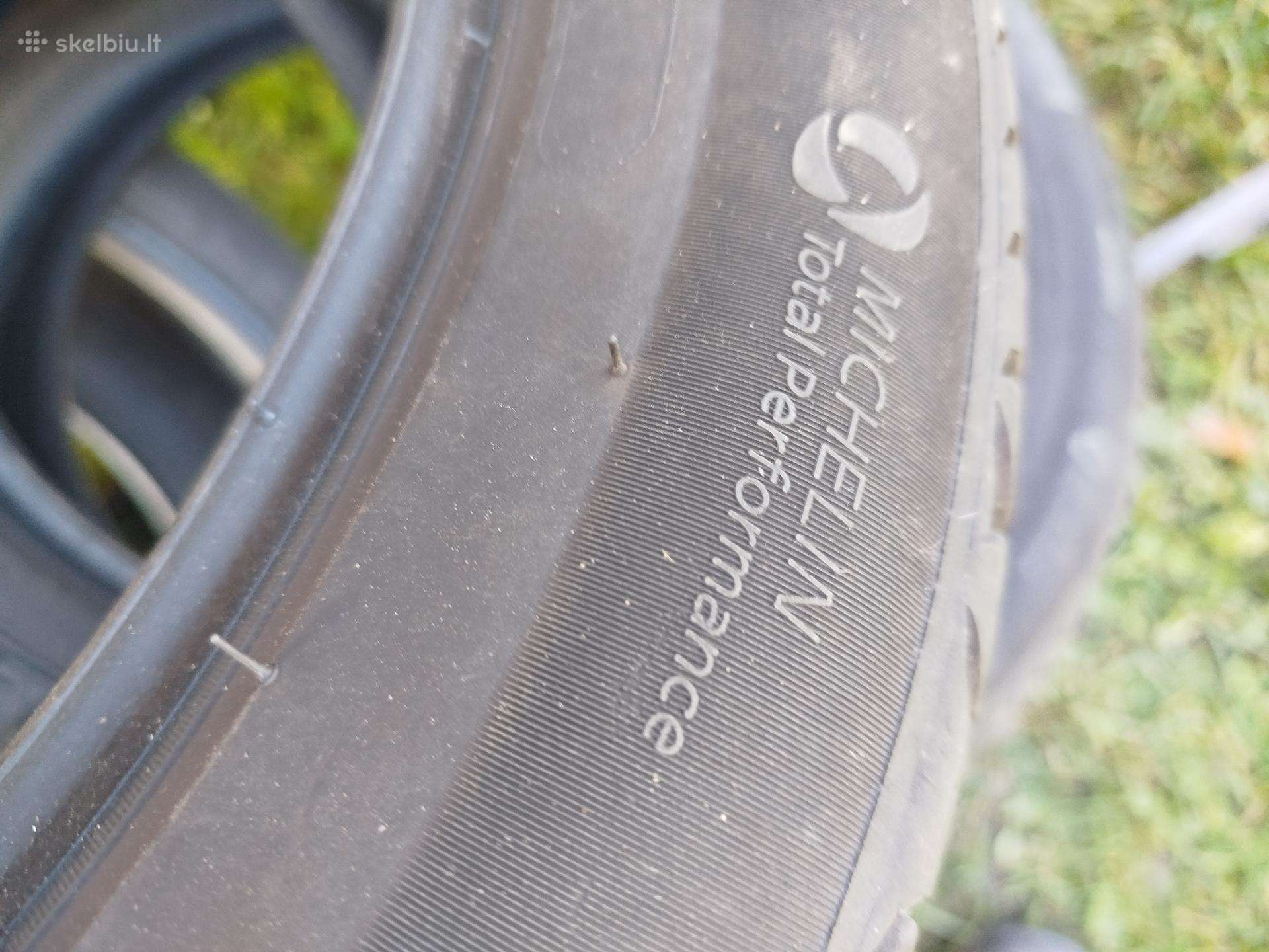 Michelin, всесезонные 225/50 R17
