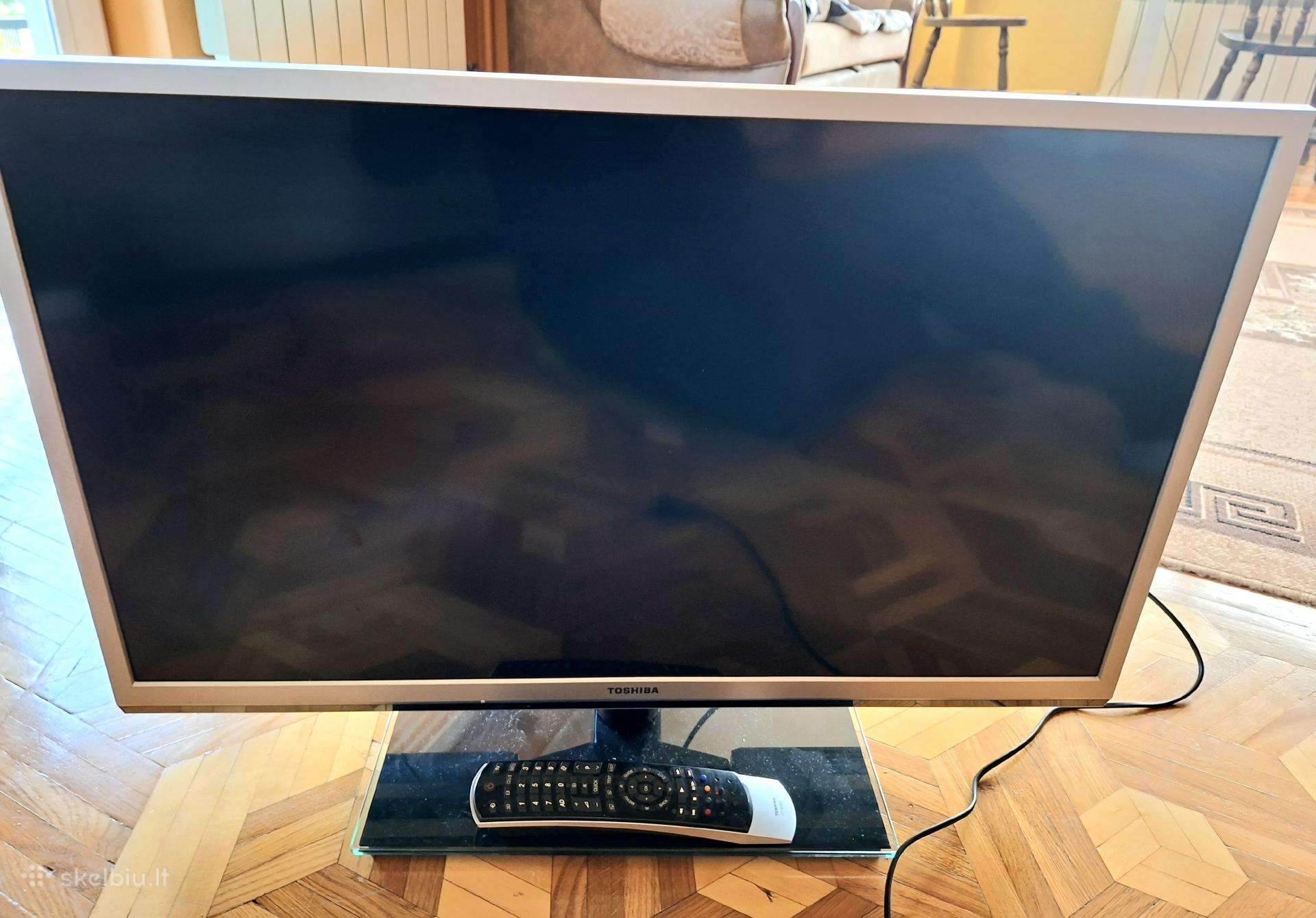 Televizorius Toshiba +3D akiniai