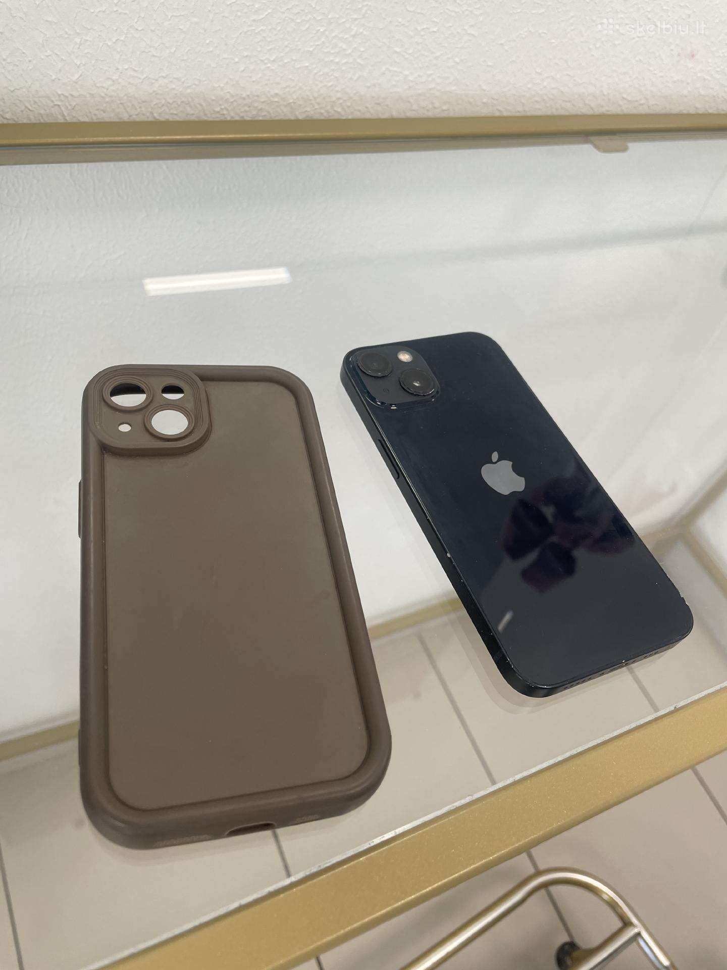 iPhone 13