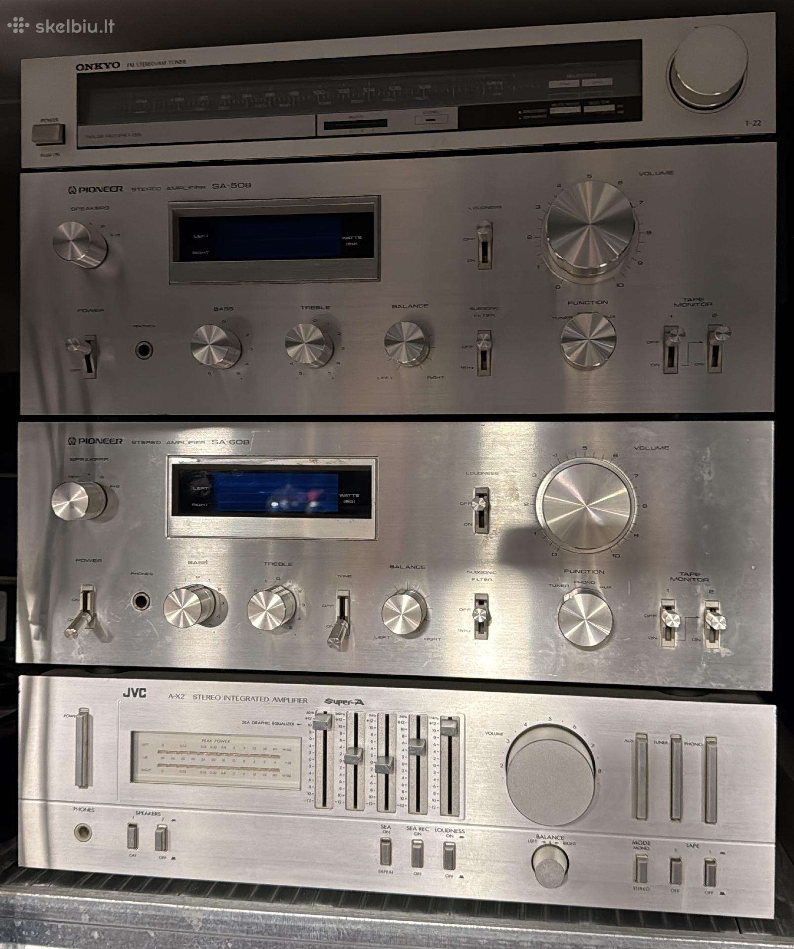JVC a-x2 / stiprintuvai