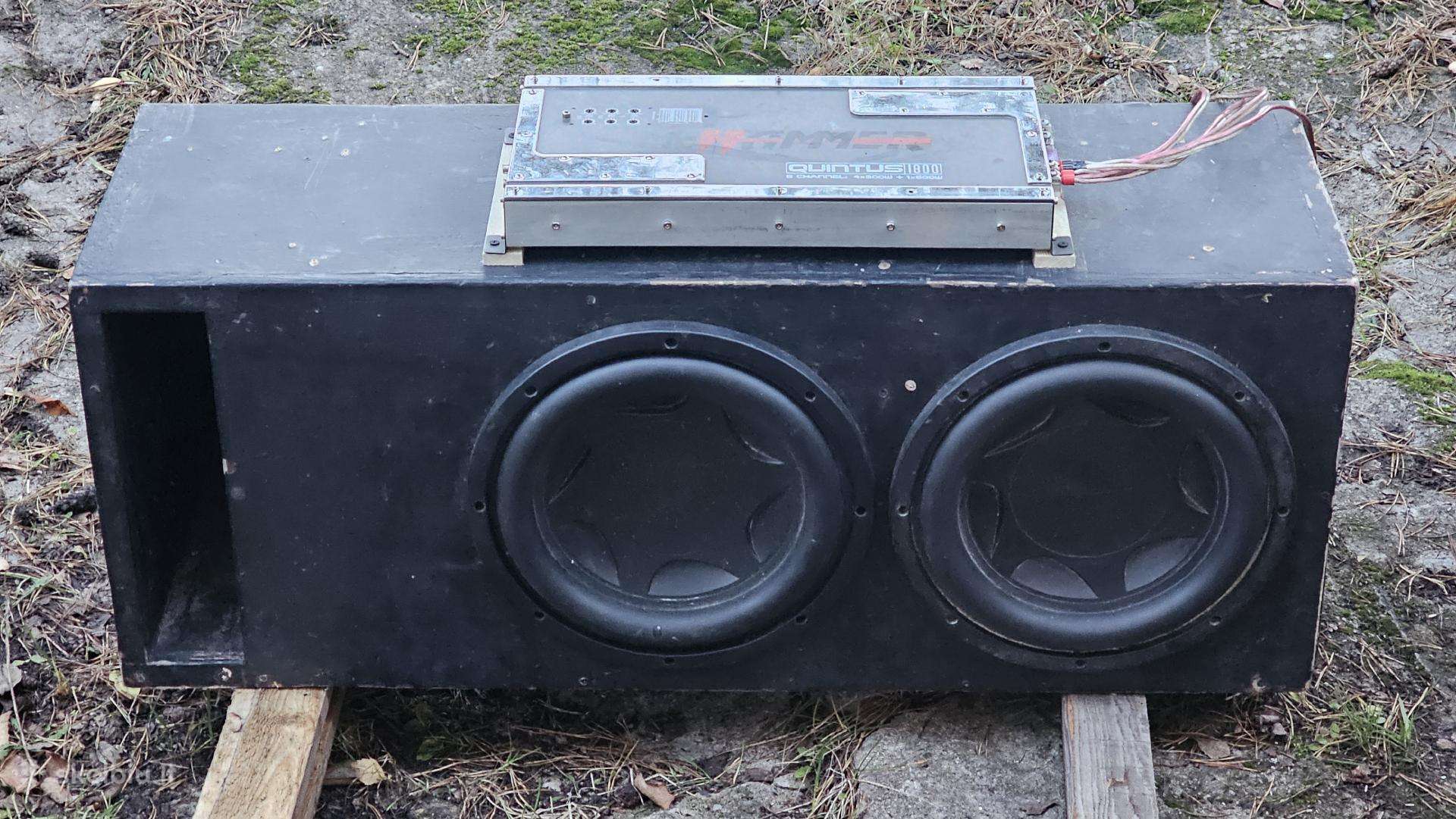 Žemų dažnių kolonėlė- subas 1600wmax 2x 12"