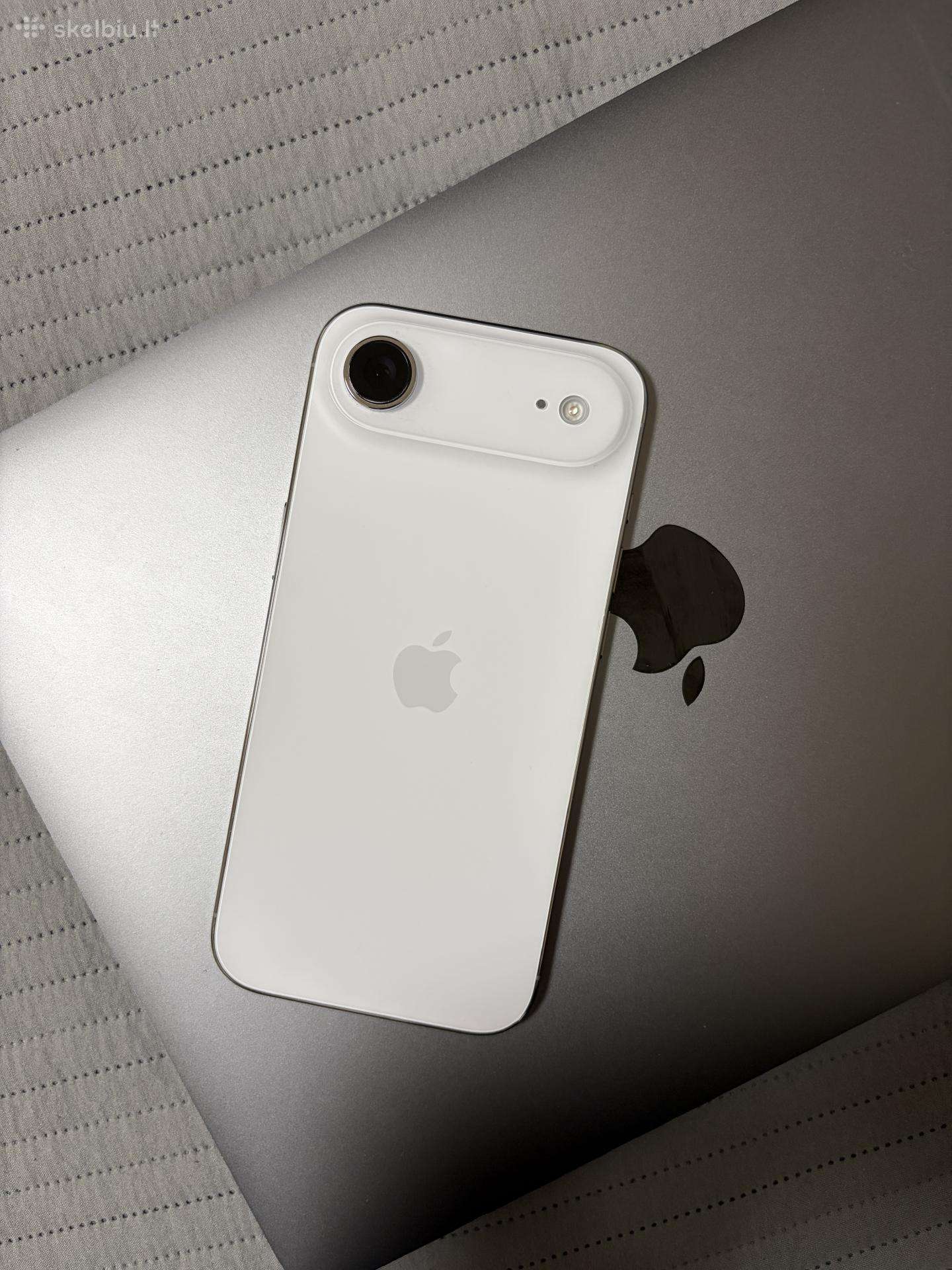 iPhone Air