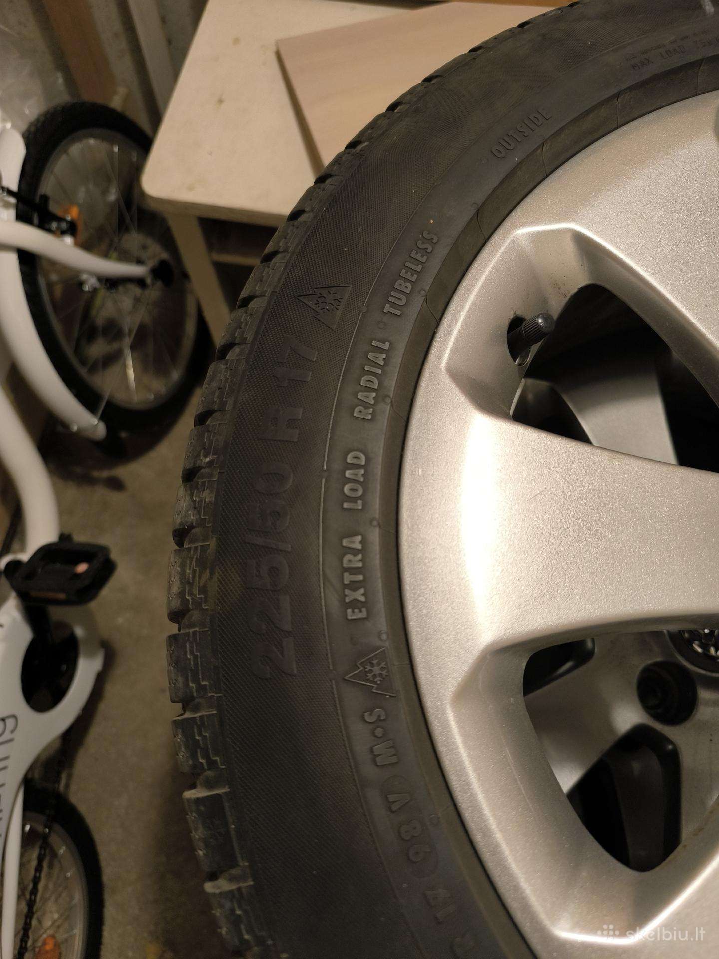 Bmw E90 žieminės ratai 225/50/17