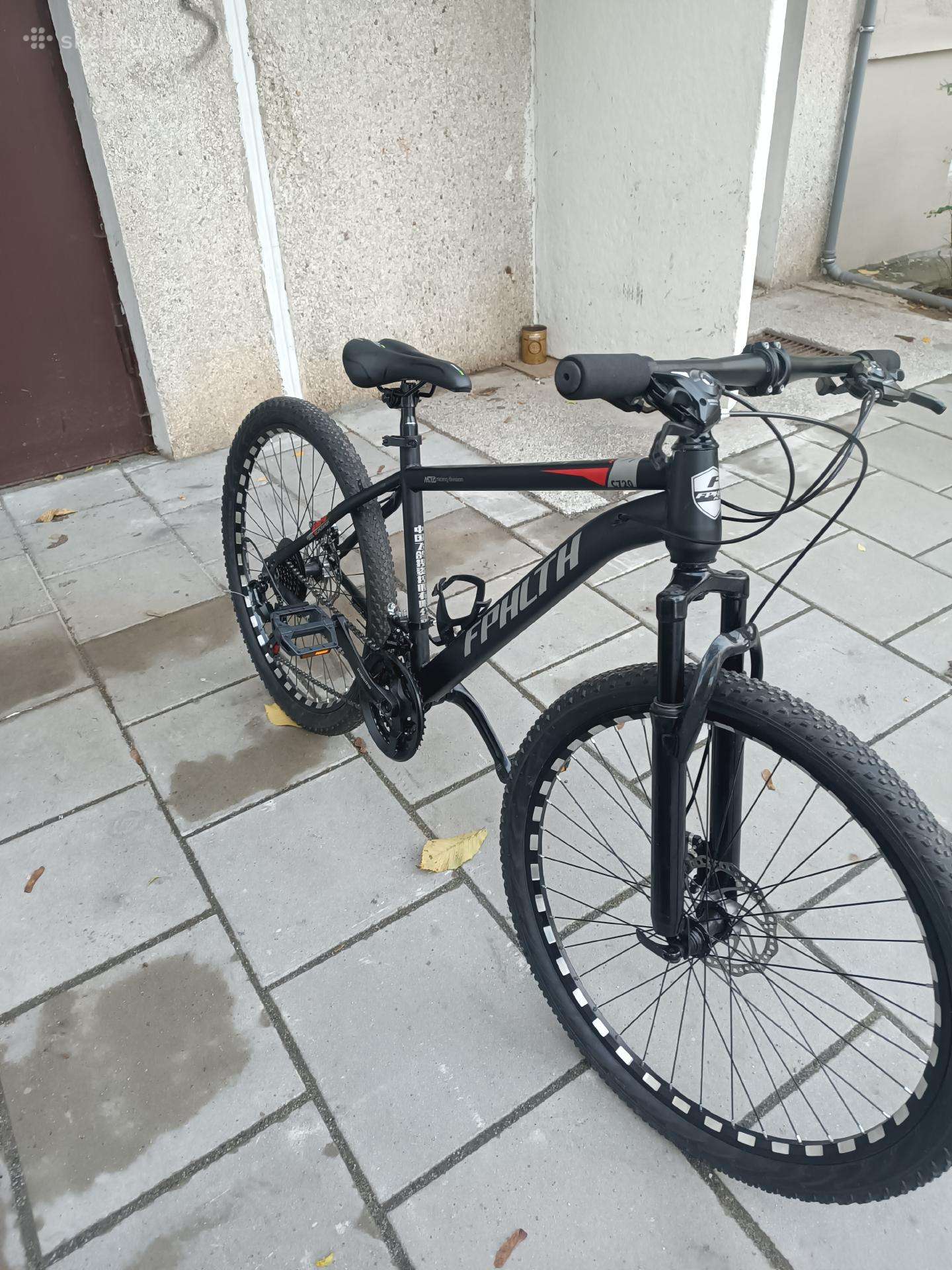 Vaikiškas staliukas.26.ratas.kaip naujas.